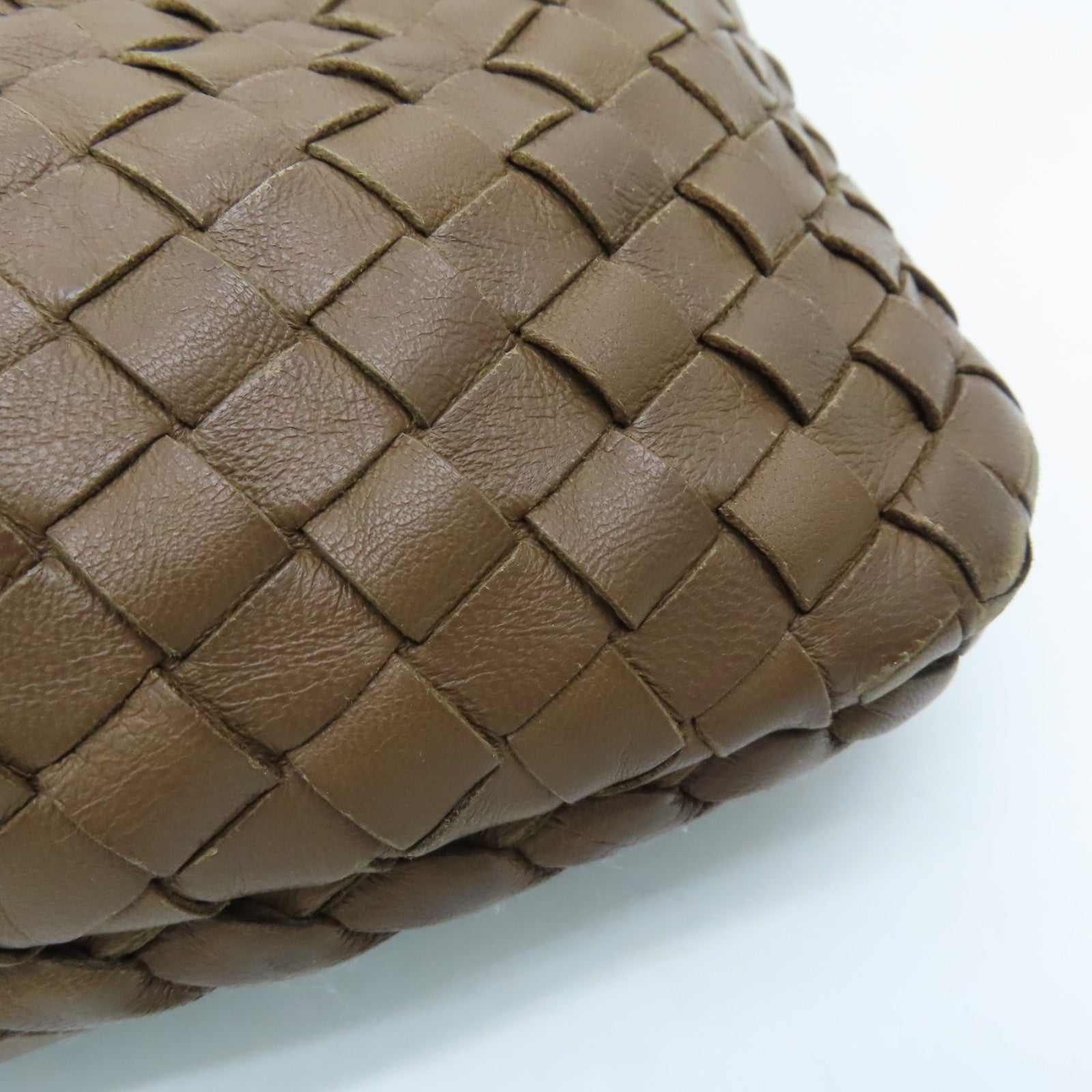 BOTTEGA VENETA 羊皮皮革Shoulder Bag銀扣肩背袋淺啡色
