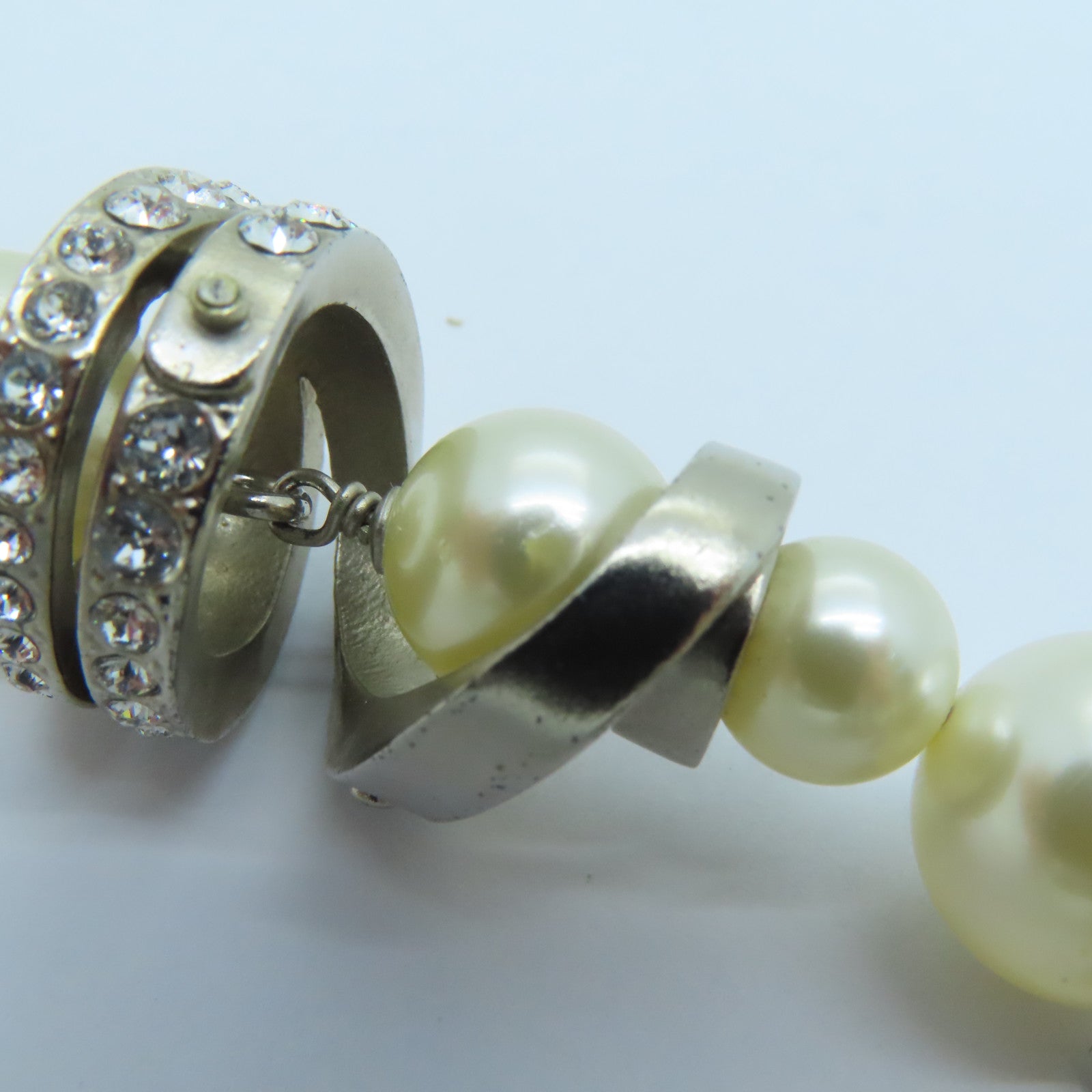 CHANEL PVC Earring耳环白色金色