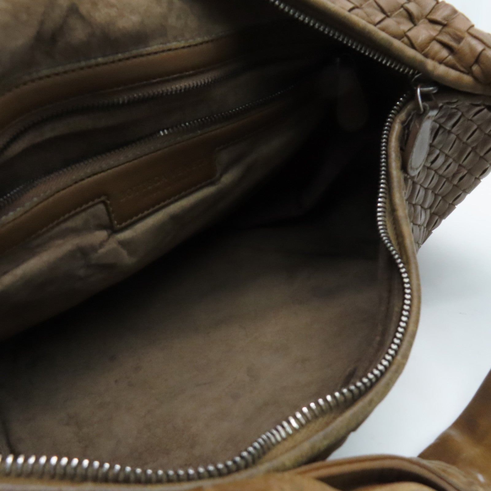 BOTTEGA VENETA 羊皮皮革Shoulder Bag銀扣肩背袋淺啡色