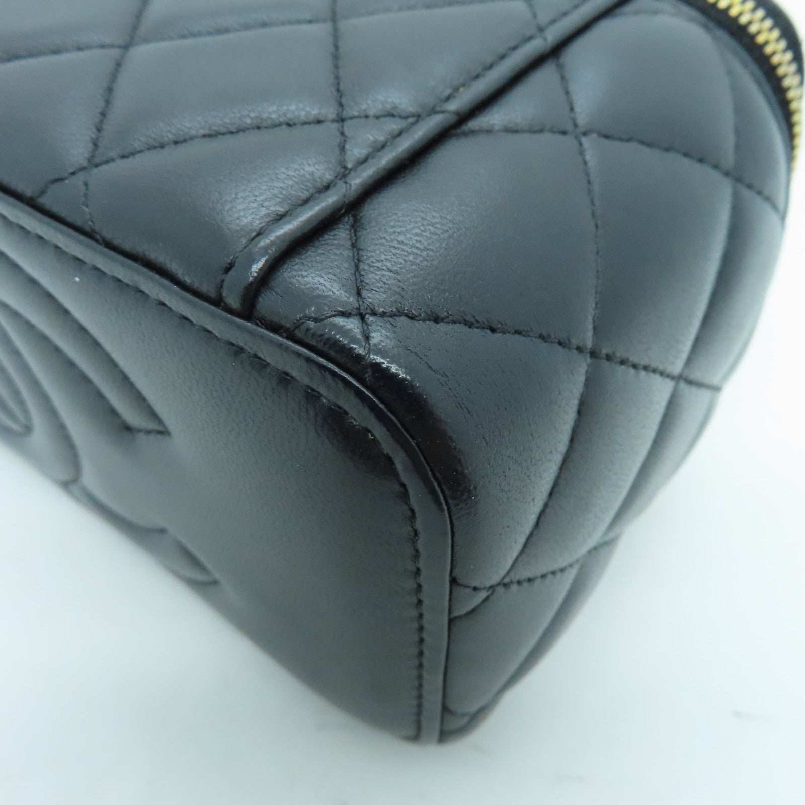 CHANEL rhombic sheepskin leather Chain Shoulder Bag gold buckle chain shoulder bag black