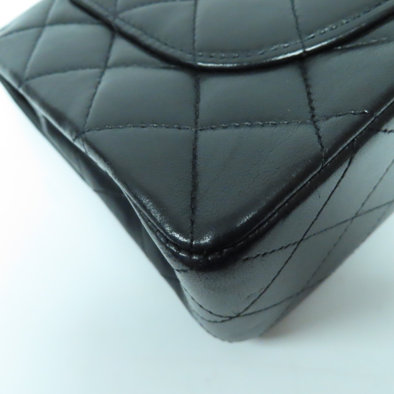 CHANEL 菱格羊皮皮革Classic 23cm銀扣鏈帶肩背袋黑色