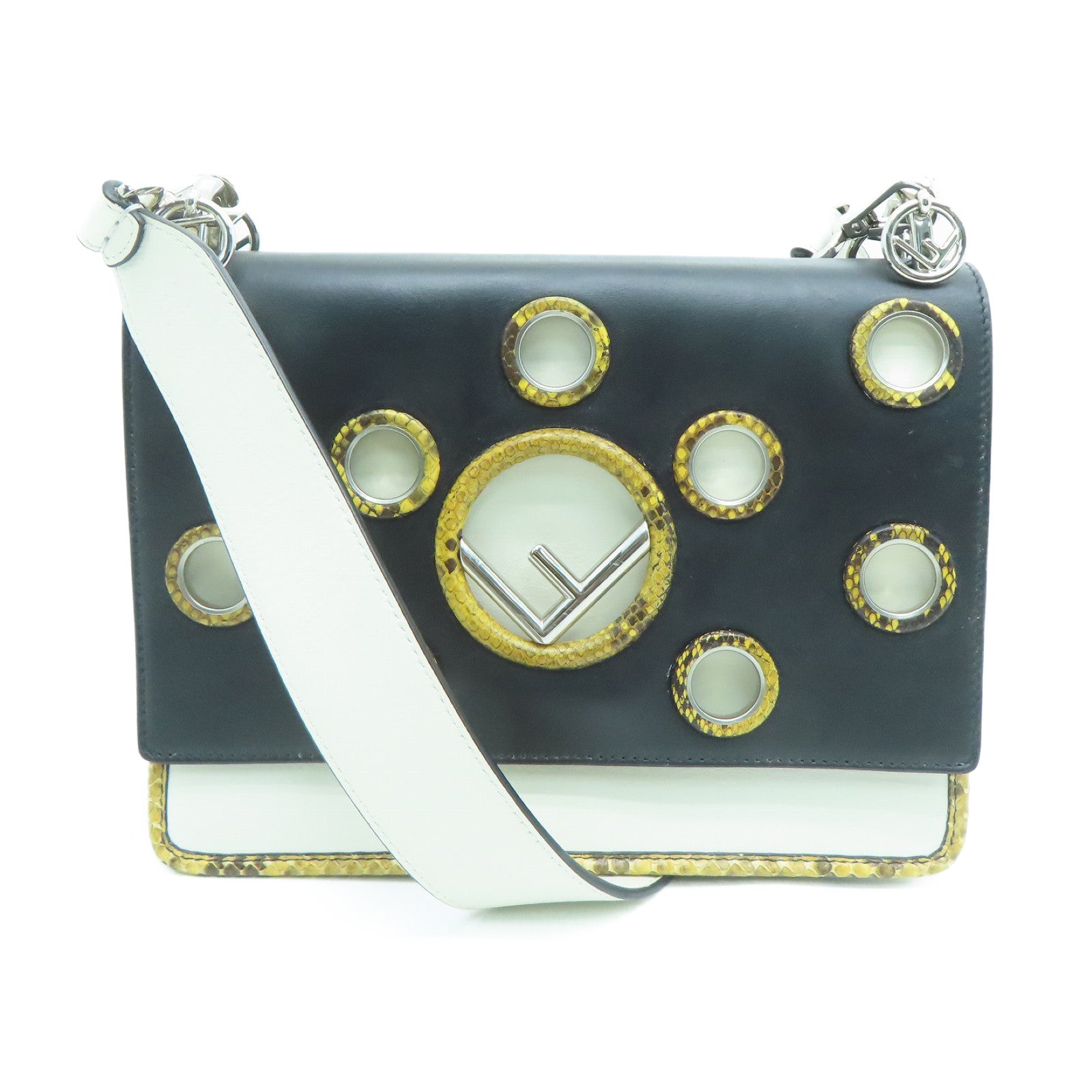FENDI 牛皮皮革Shoulder Bag银扣肩背袋黑色/白色