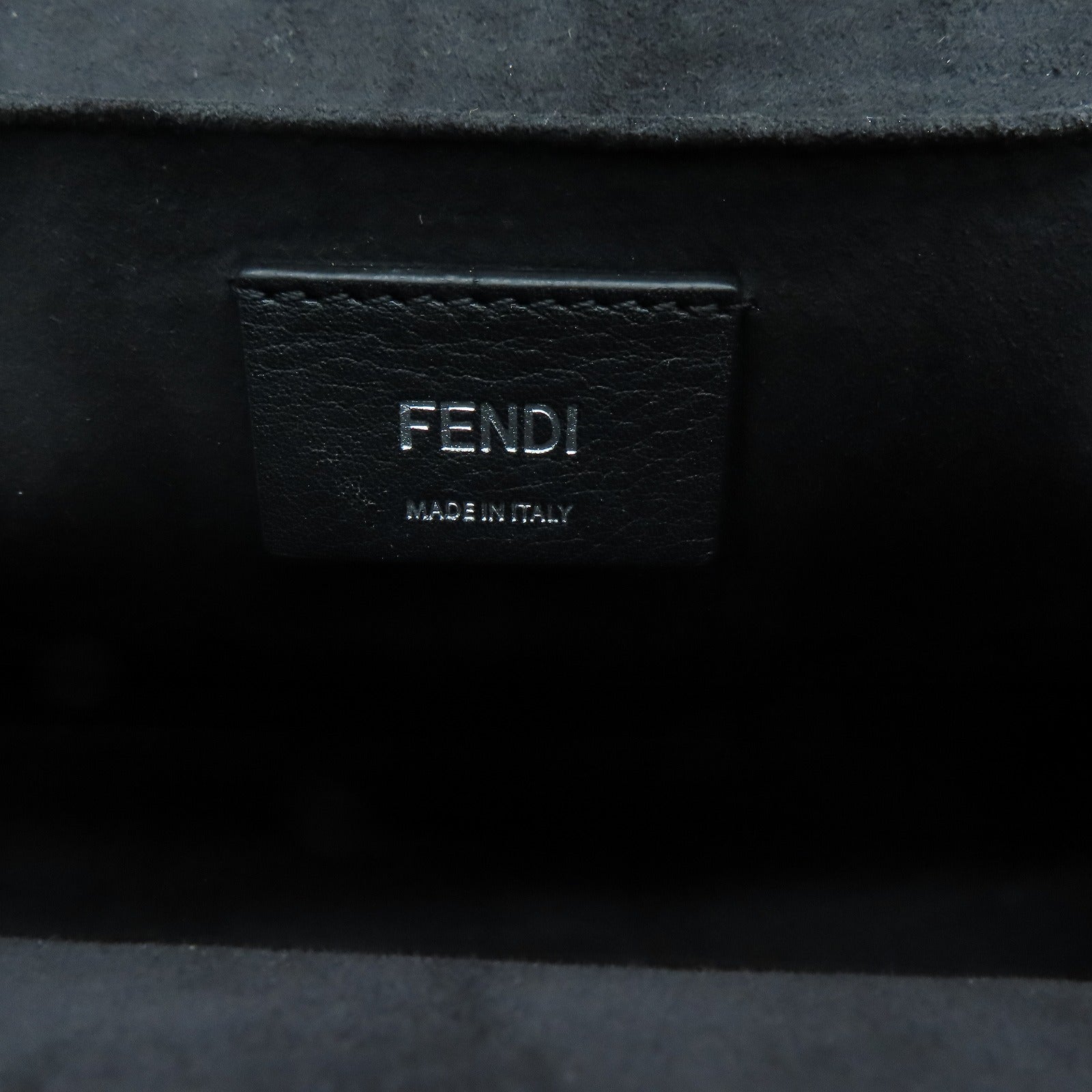 FENDI 牛皮皮革Shoulder Bag银扣肩背袋黑色/白色