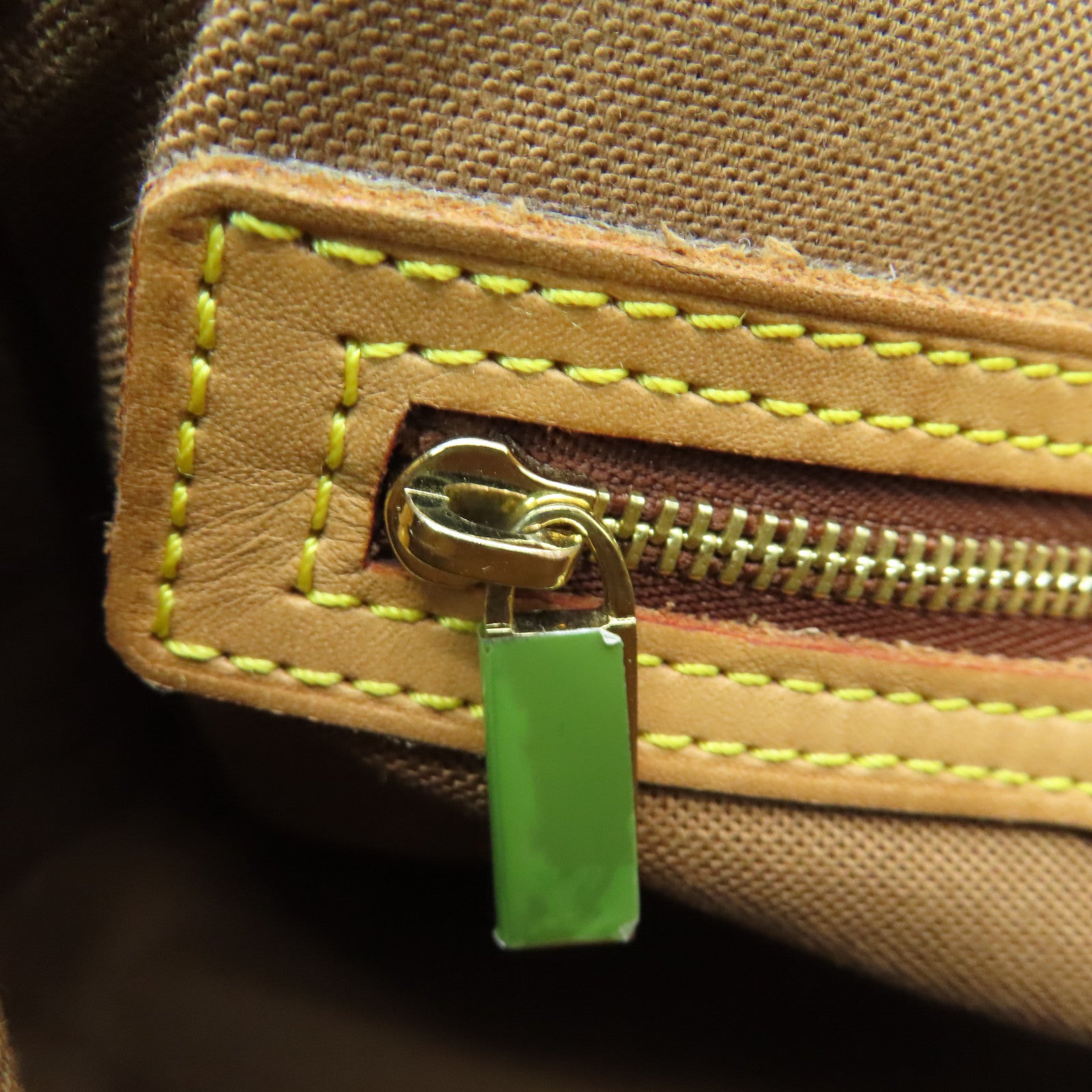 LOUIS VUITTON Monogram Mini Looping手挽袋/肩背袋