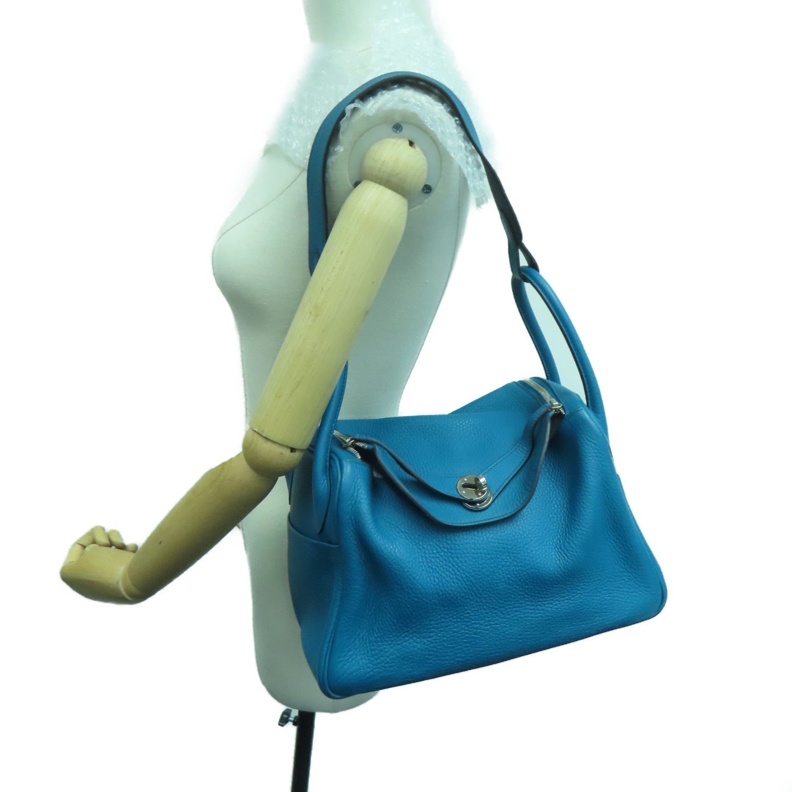 HERMES 【激減優惠】Clemence皮革Lindy 30 Shoulder Bag銀扣肩背袋伊玆密爾藍/Bleu Izmir/7W
