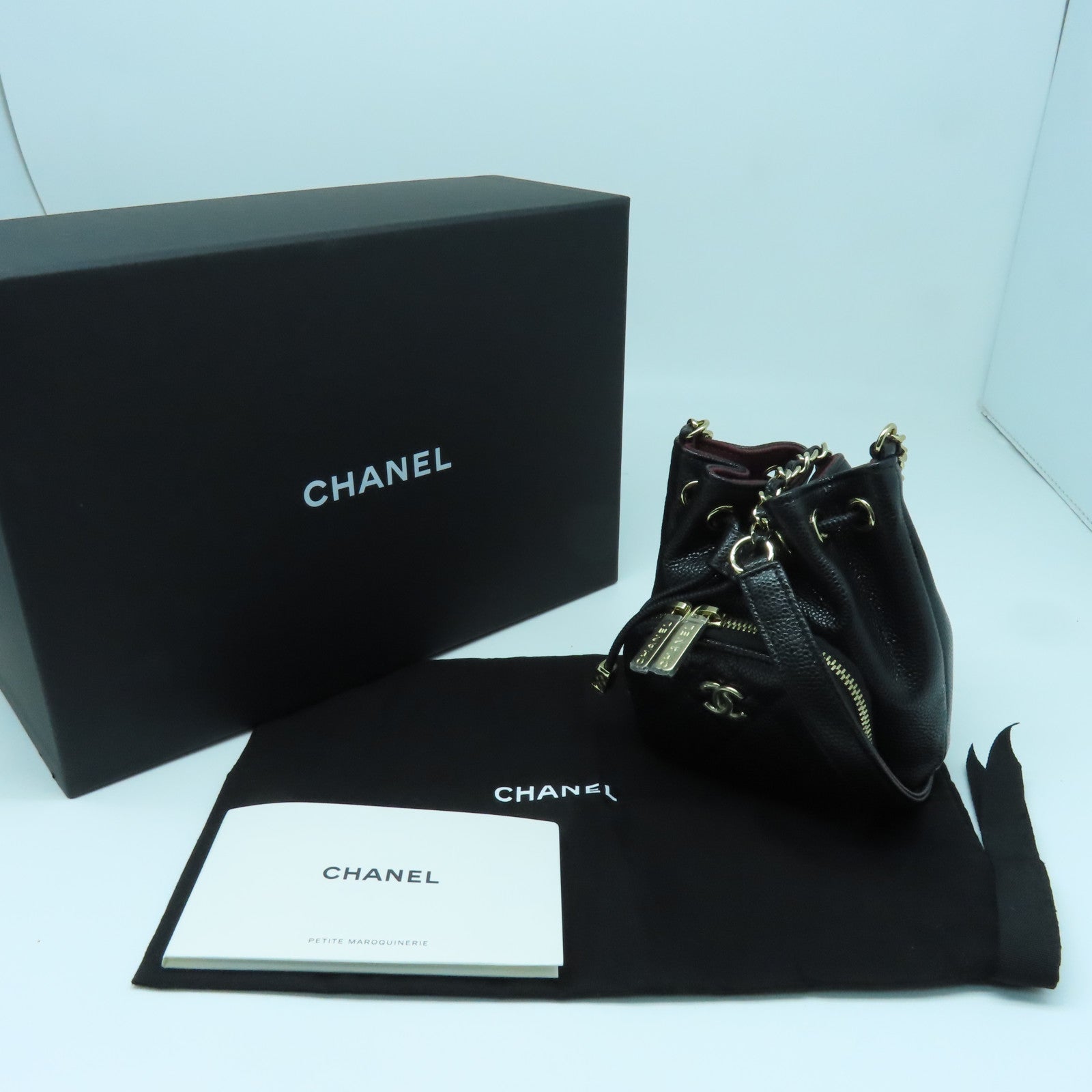 CHANEL 菱格Caviar皮革Chain Shoulder Bag金扣链带肩背袋黑色