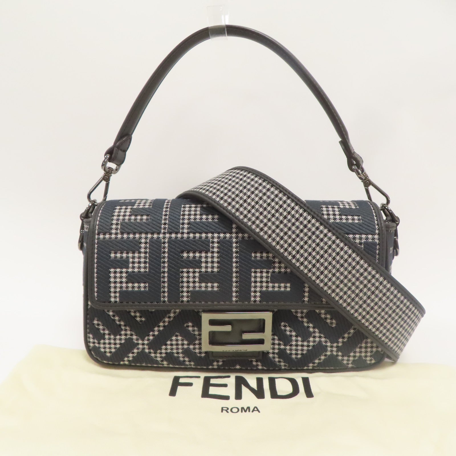 FENDI 帆布/牛皮皮革2 Way Shoulder銀扣手挽肩背兩用袋灰色