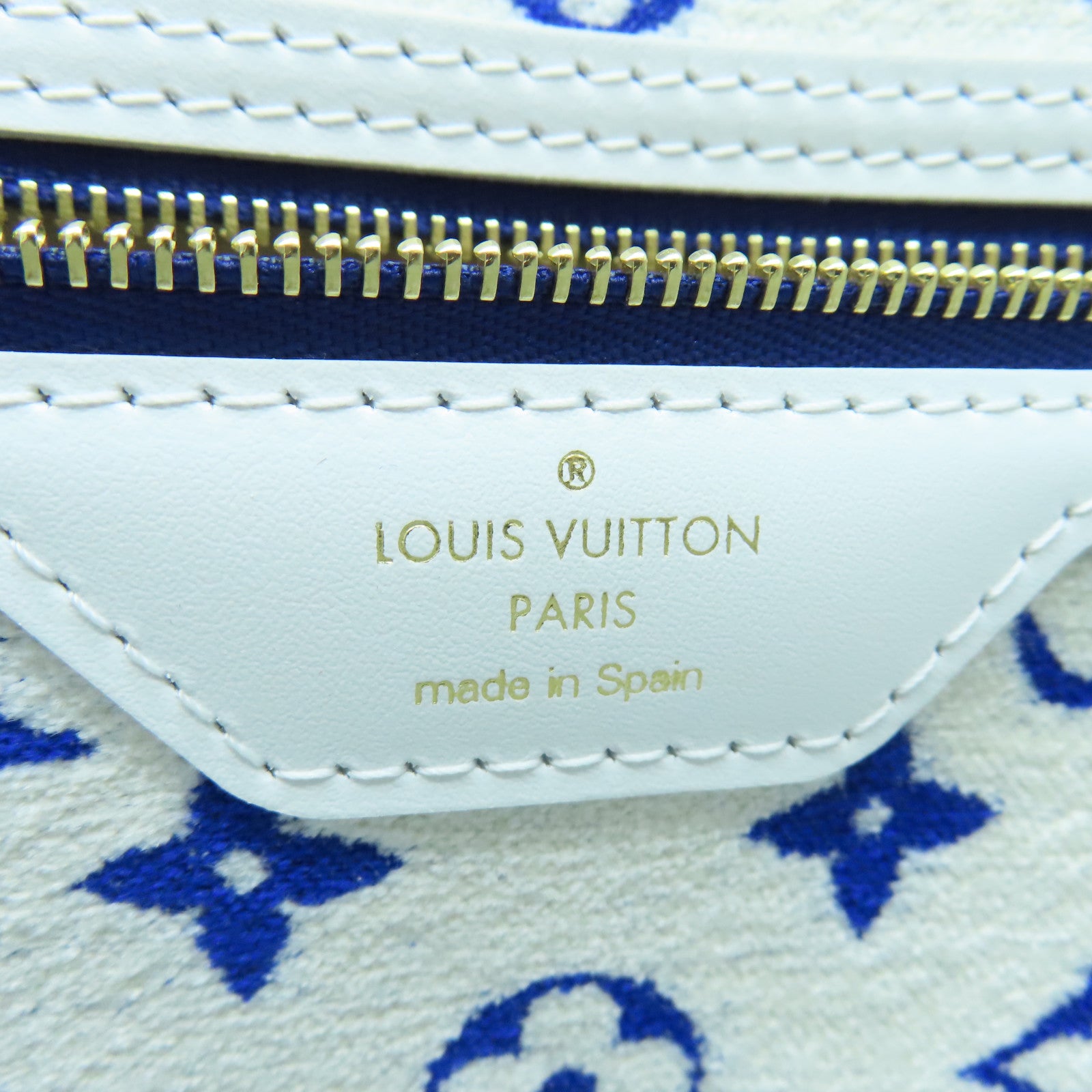 LOUIS VUITTON Jacquard Canvas/Leather Neverfull MM Gold Buckle Handle Bag White/Blue