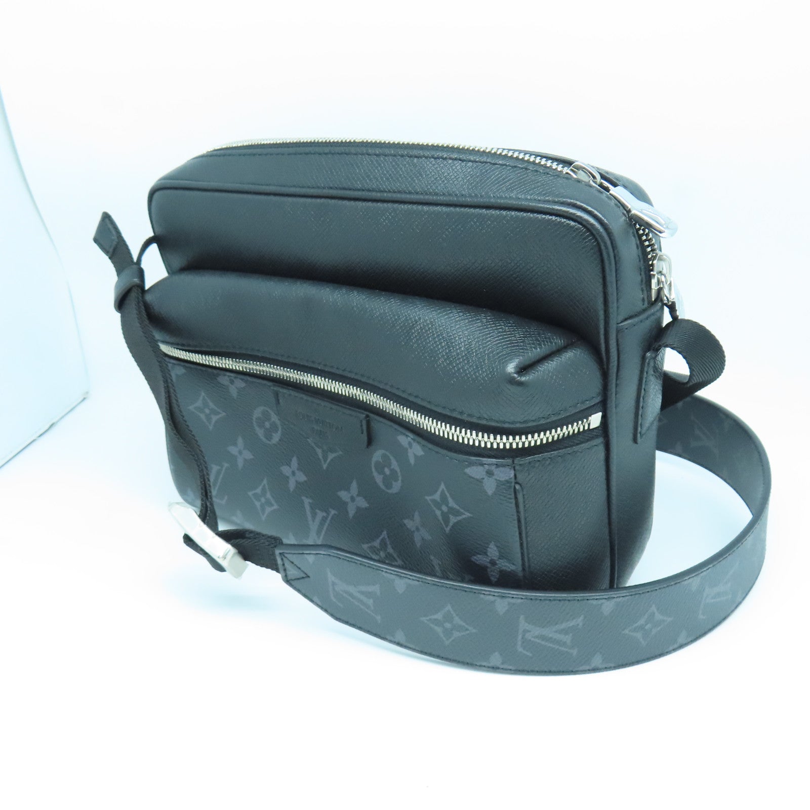 LOUIS VUITTON Monogram Graphite Outdoor Silver Buckle Shoulder Bag Black
