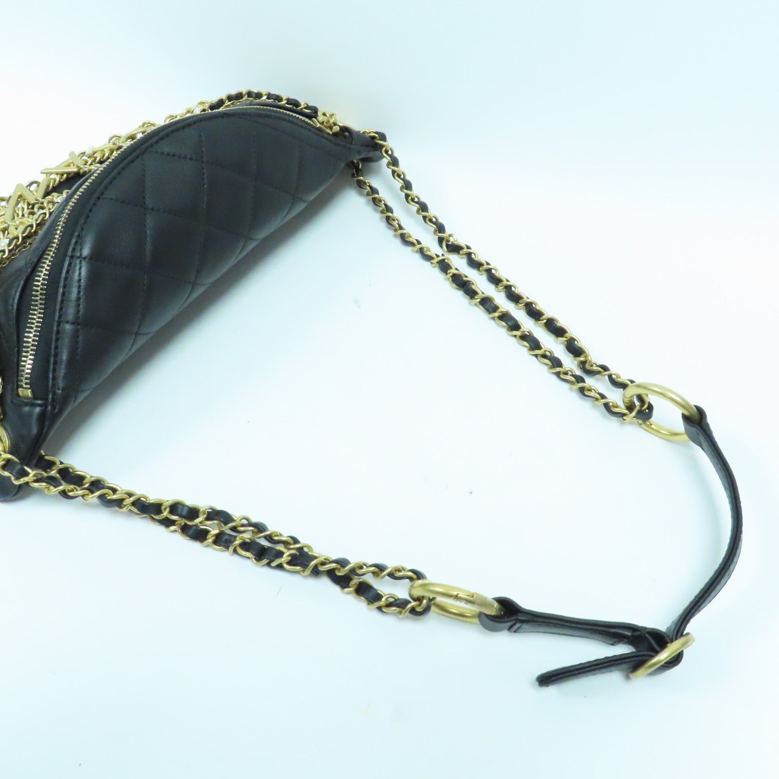 CHANEL 菱格羊皮皮革Waist Bag金扣鏈帶腰包黑色