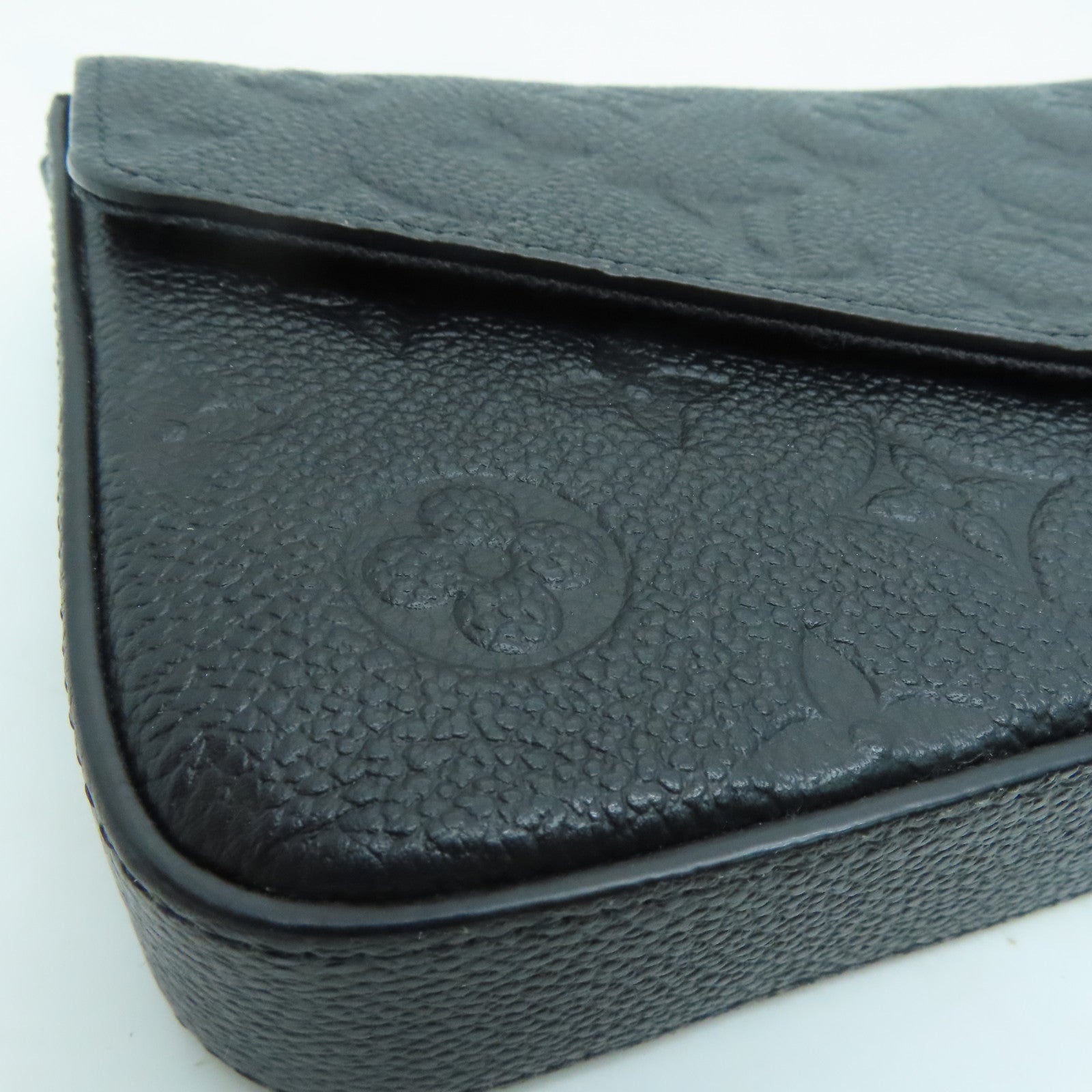 LOUIS VUITTON Monogram EmpreinteFelicie Pochette金扣肩背袋黑色