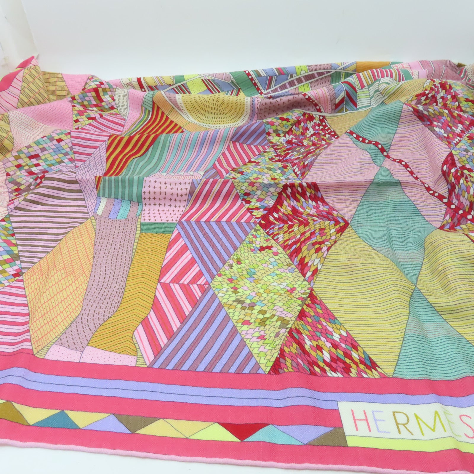 HERMES 羊絨/絲質Shawl 140x140絲巾粉紅色