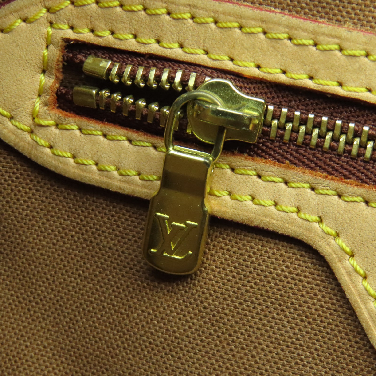 LOUIS VUITTON 【激減優惠】Monogram Batignolles Vertical金扣肩背袋啡色