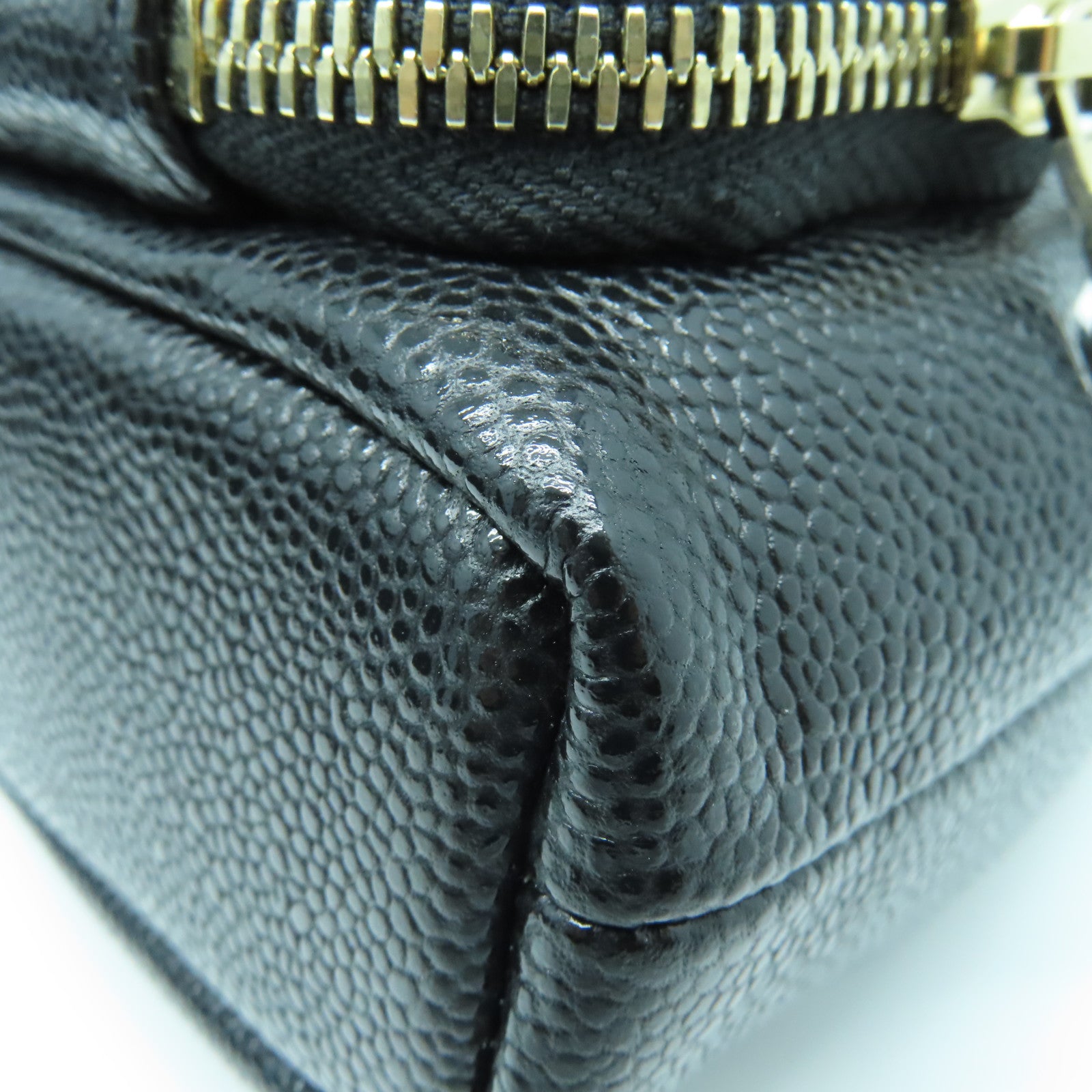 CHANEL 菱格Caviar皮革Chain Shoulder Bag金扣链带肩背袋黑色