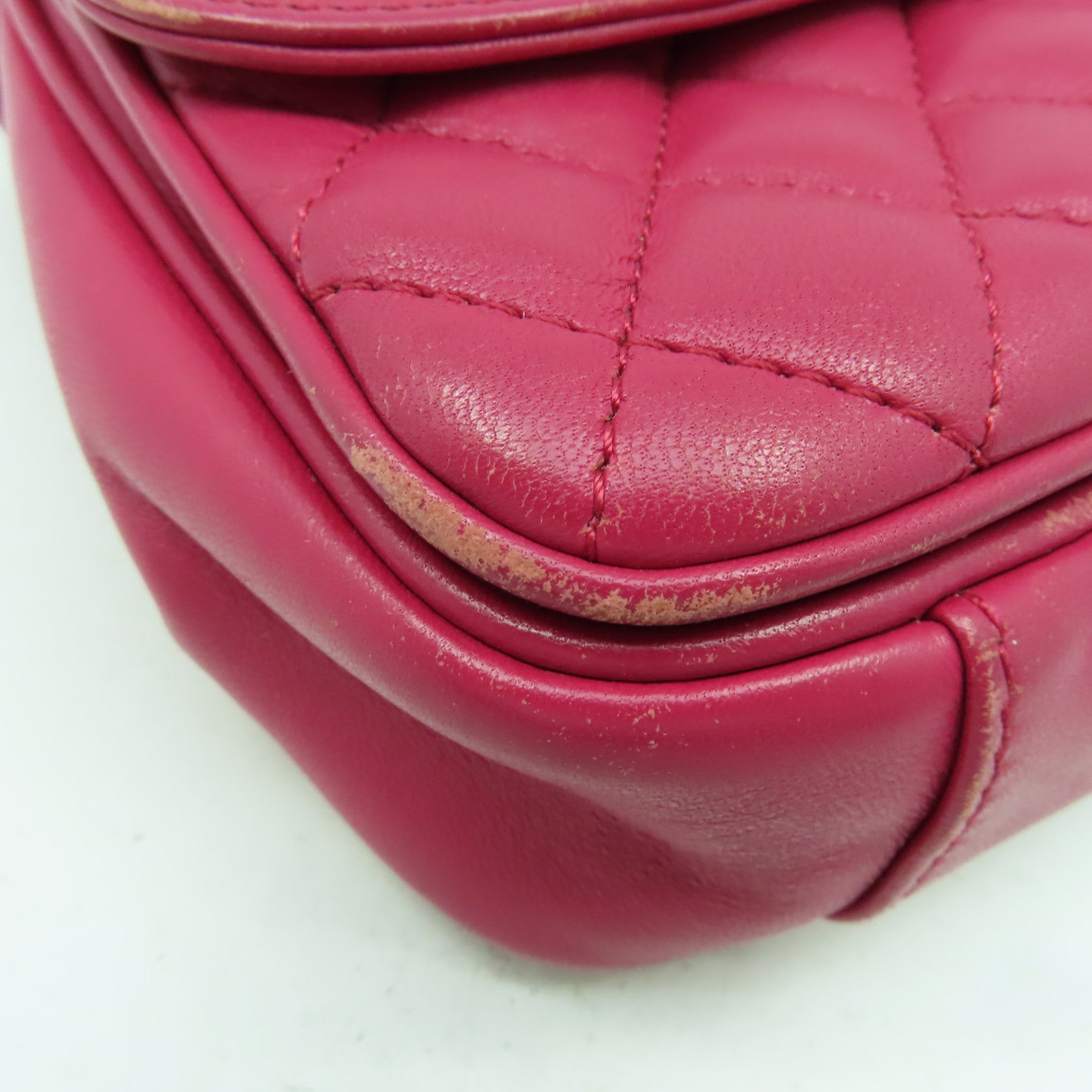 CHANEL 菱格羊皮皮革Chain Shoulder Bag金扣肩背袋紫紅色