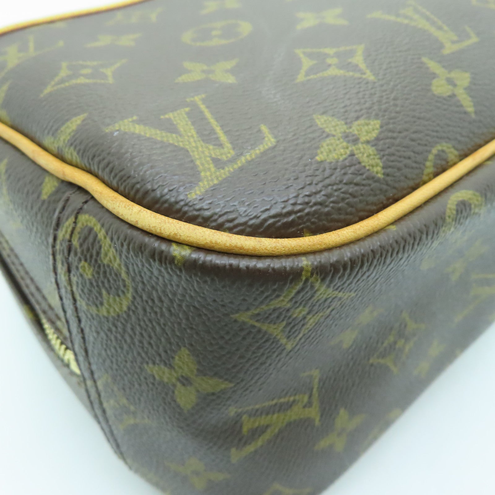 LOUIS VUITTON Monogram Trouville金扣手挽袋啡色