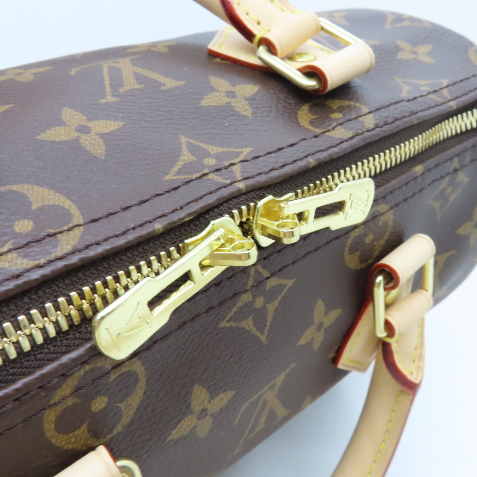 LOUIS VUITTON Monogram Speedy Bandouliere 25 gold buckle handle shoulder bag brown