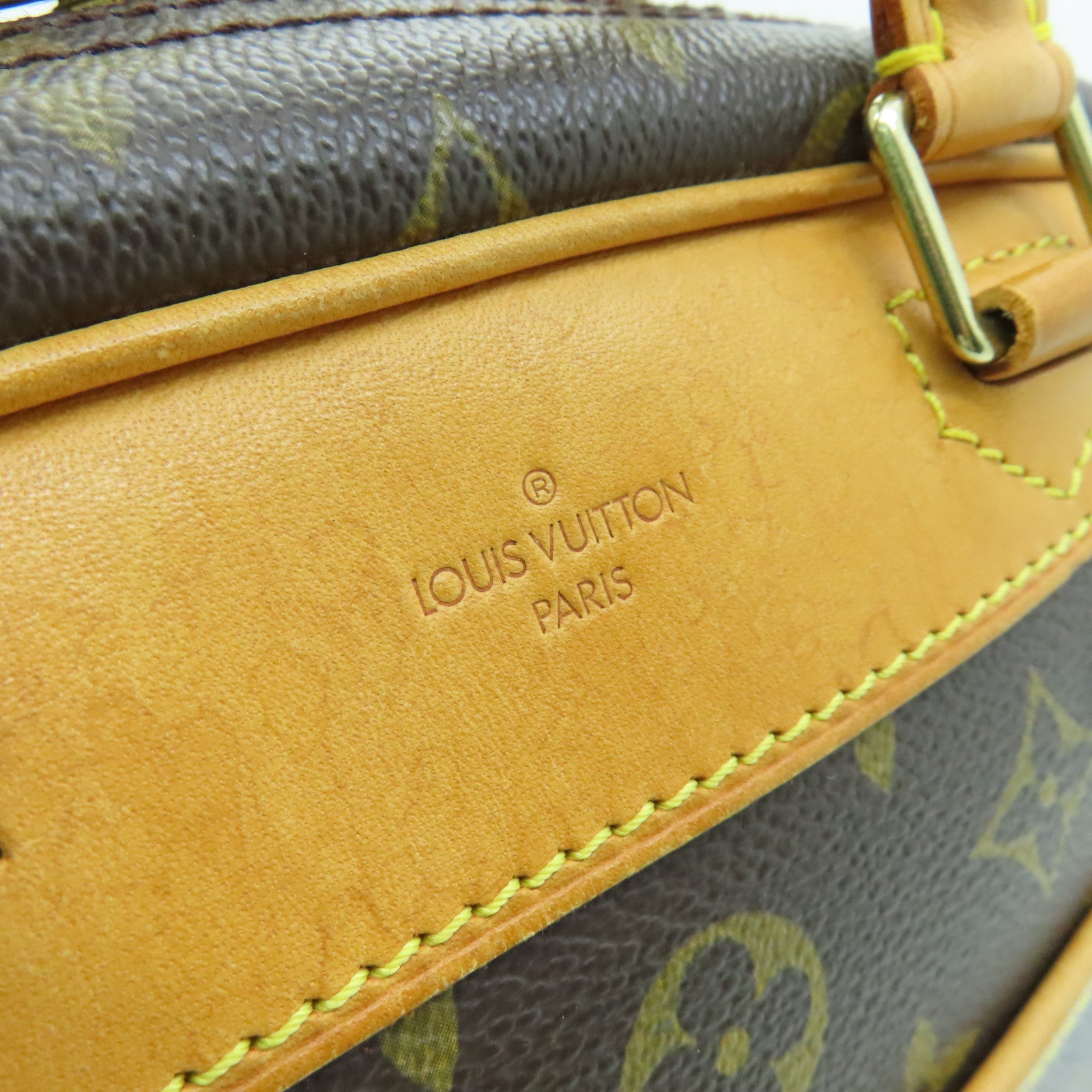 LOUIS VUITTON Monogram Trouville金扣手挽袋啡色