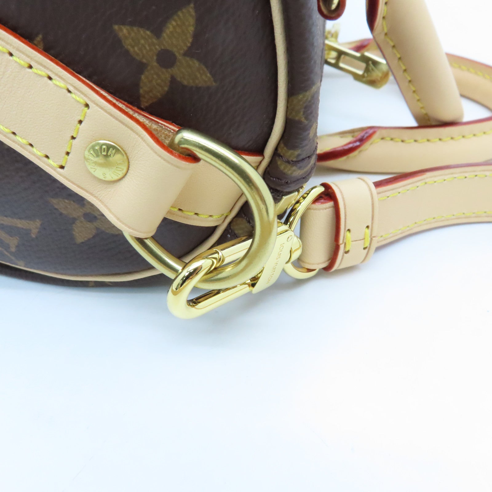 LOUIS VUITTON Monogram Speedy Bandouliere 25 gold buckle handle shoulder bag brown