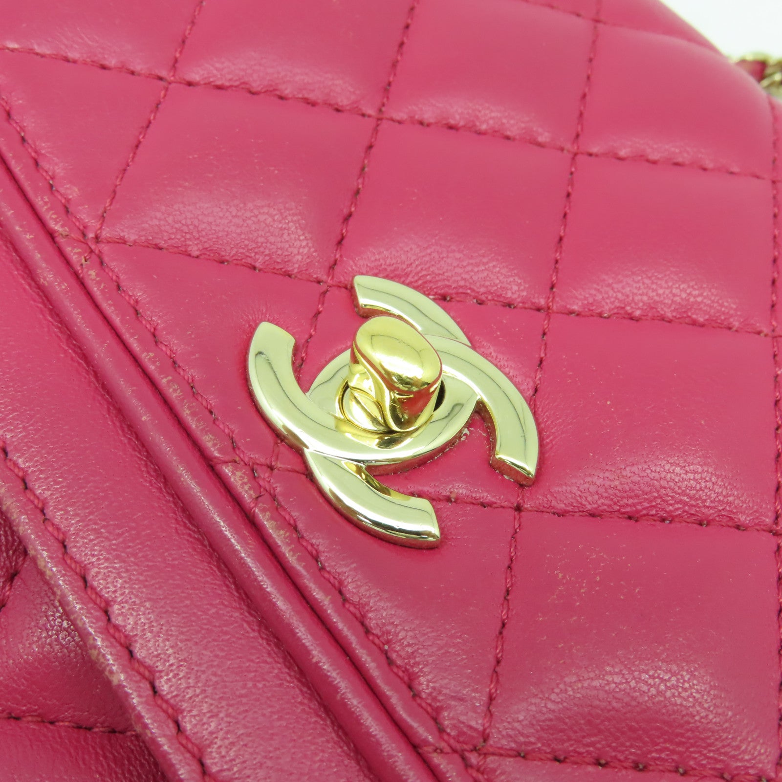 CHANEL 菱格羊皮皮革Chain Shoulder Bag金扣肩背袋紫紅色