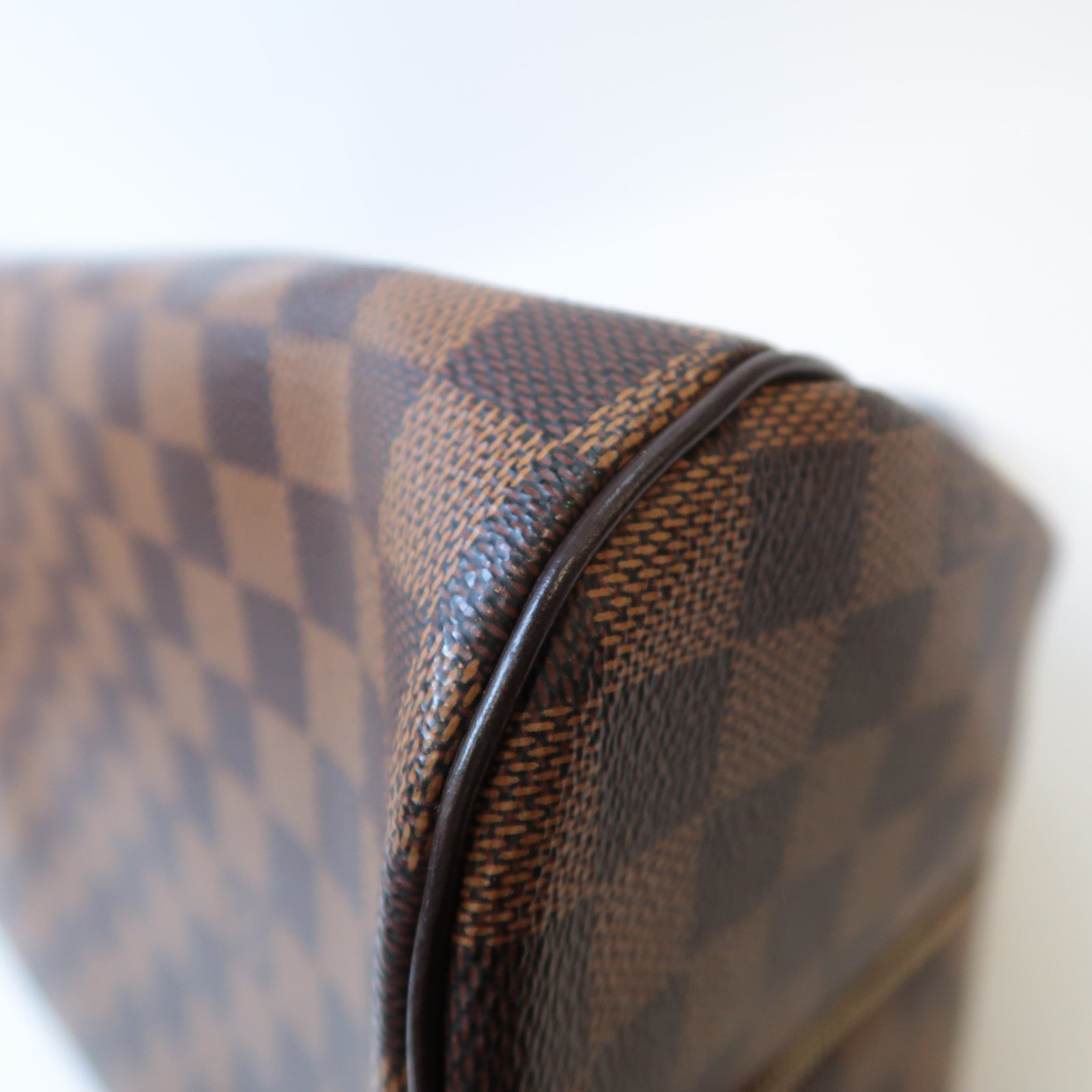 LOUIS VUITTON Damier Riviera MM金扣手挽袋啡色