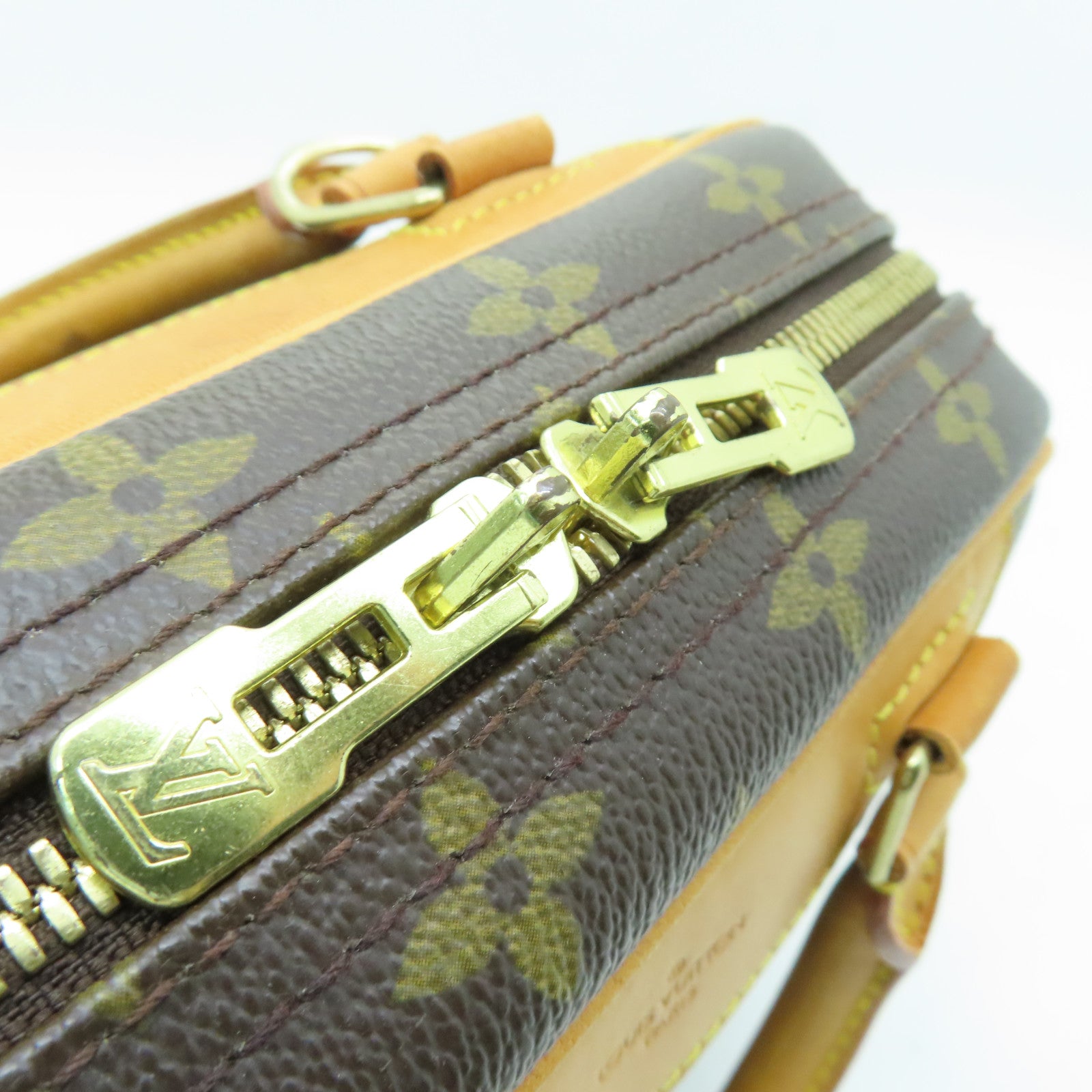 LOUIS VUITTON Monogram Trouville金扣手挽袋啡色