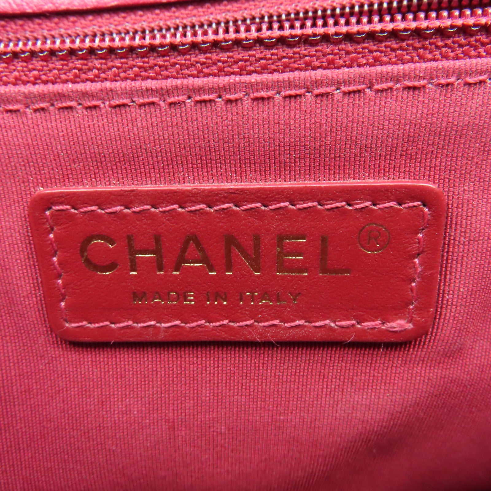 CHANEL 菱格羊皮皮革Chain Shoulder Bag金扣肩背袋紫紅色