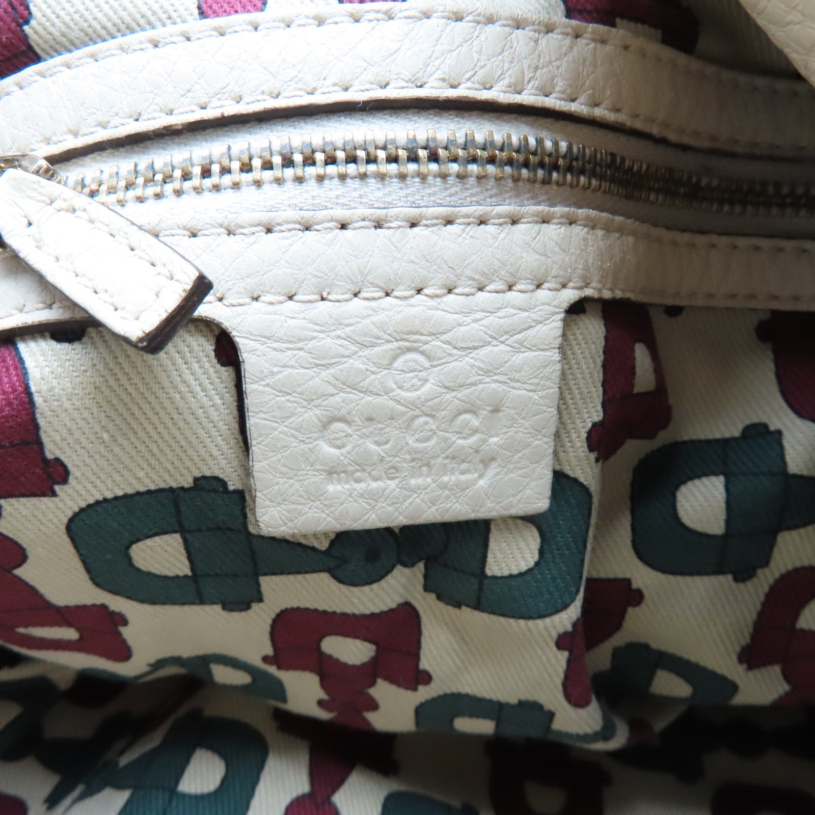 GUCCI 牛皮皮革Shoulder Bag金扣肩背袋奶油白