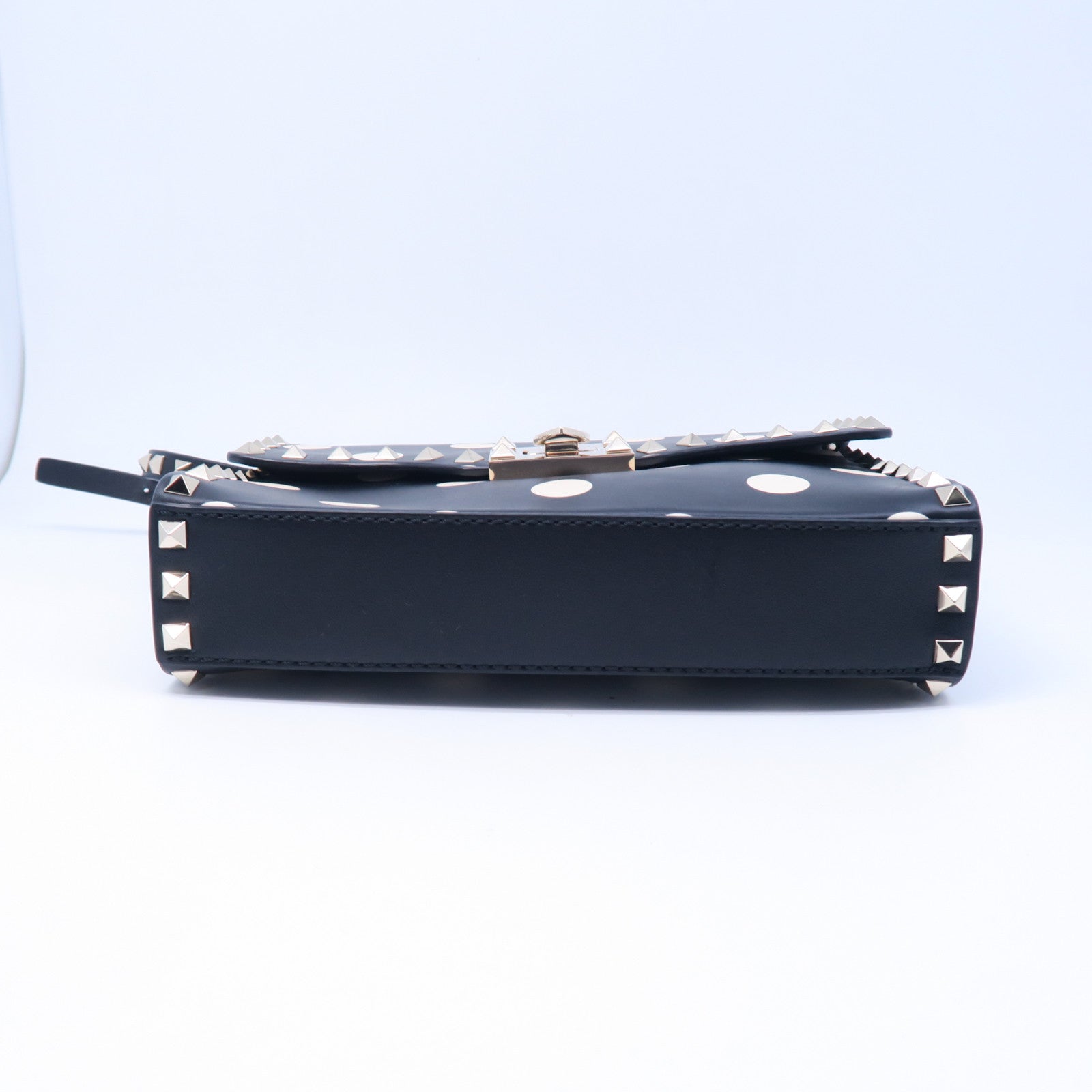 Valentino 牛皮皮革Shoulder Bag金扣肩背袋黑色