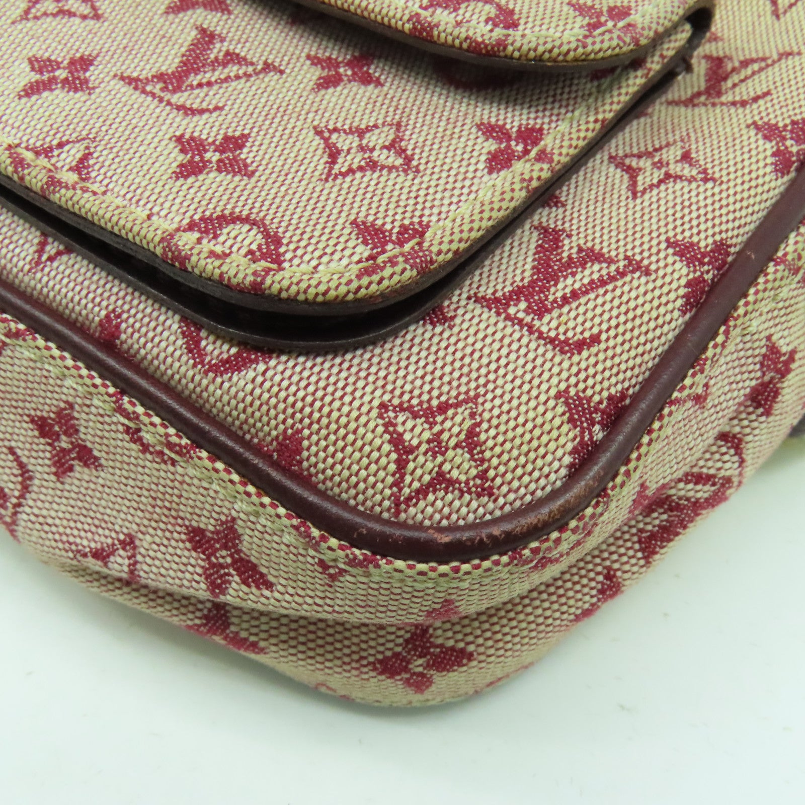 LOUIS VUITTON Monogram Mini Juliet金扣肩背袋粉紅色