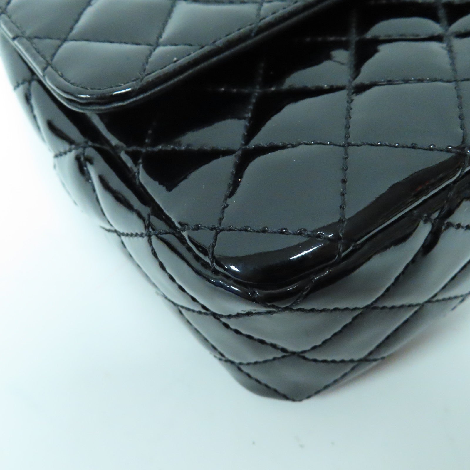 CHANEL 菱格漆皮皮革Valentine Chain Shoulder Bag金扣鏈帶肩背袋黑色