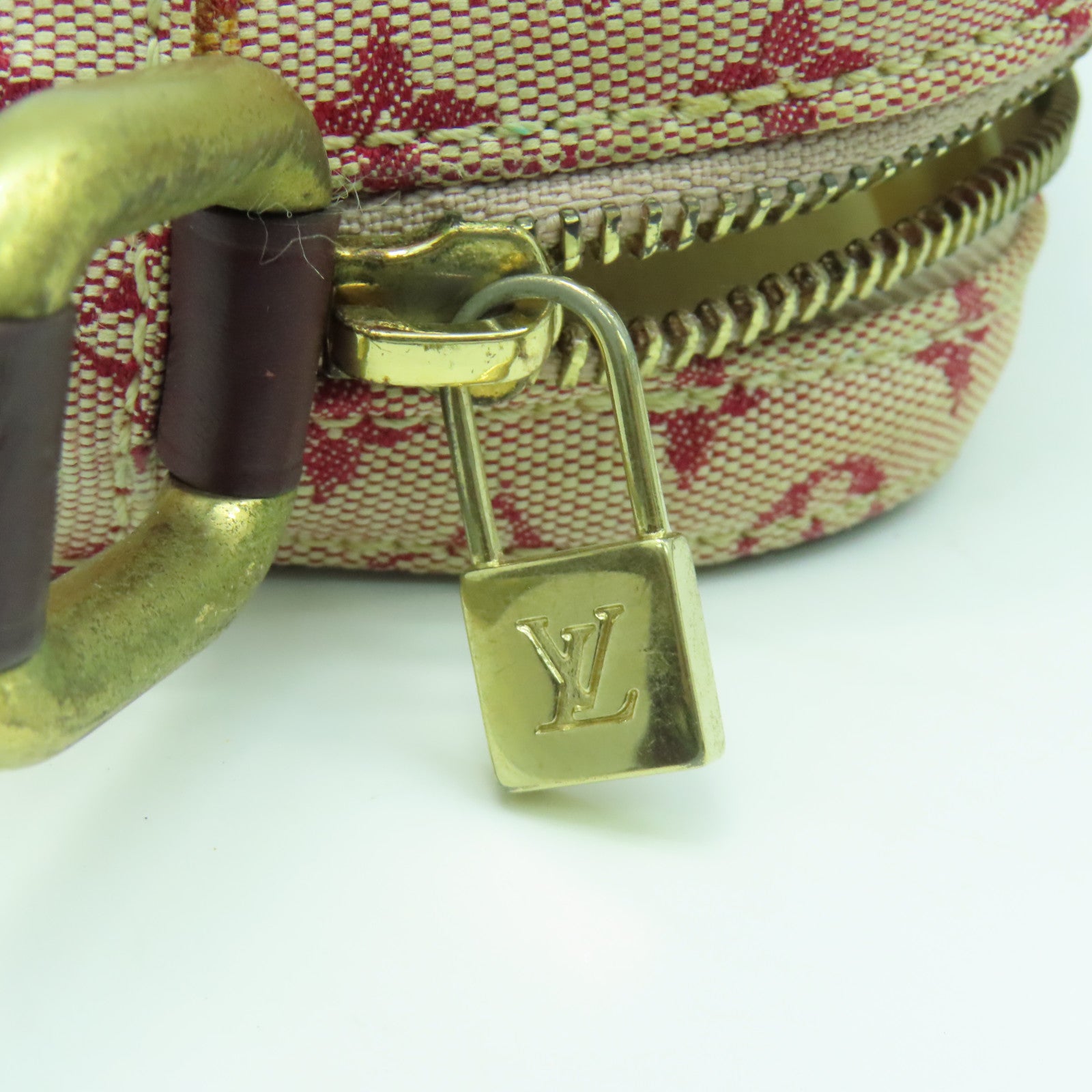 LOUIS VUITTON Monogram Mini Juliet金扣肩背袋粉紅色