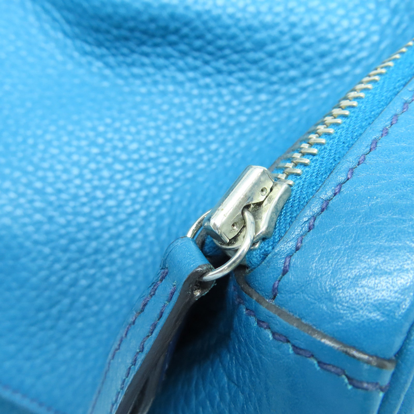 HERMES Taurillon Clemence Leather Lindy 34 Silver Buckle Handle Shoulder Bag Sapphire Blue/Izmir Blue