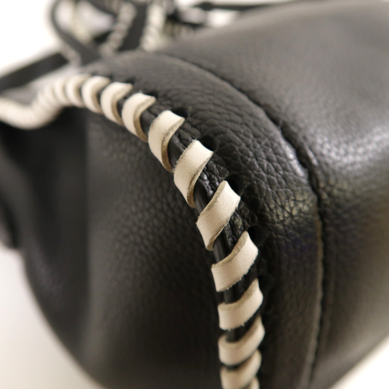 Alexander McQueen 牛皮皮革2way Shoulder Bag銀扣手挽肩背兩用袋黑色