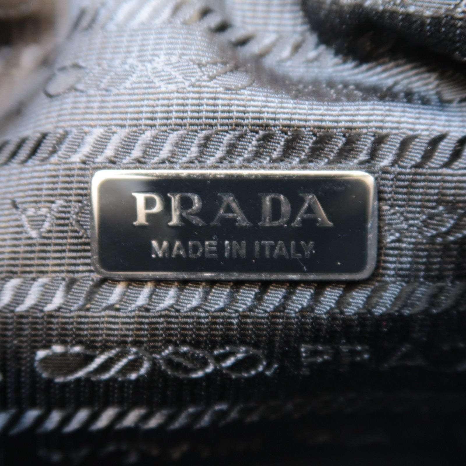 PRADA 布料Handbag銀扣手挽袋白色