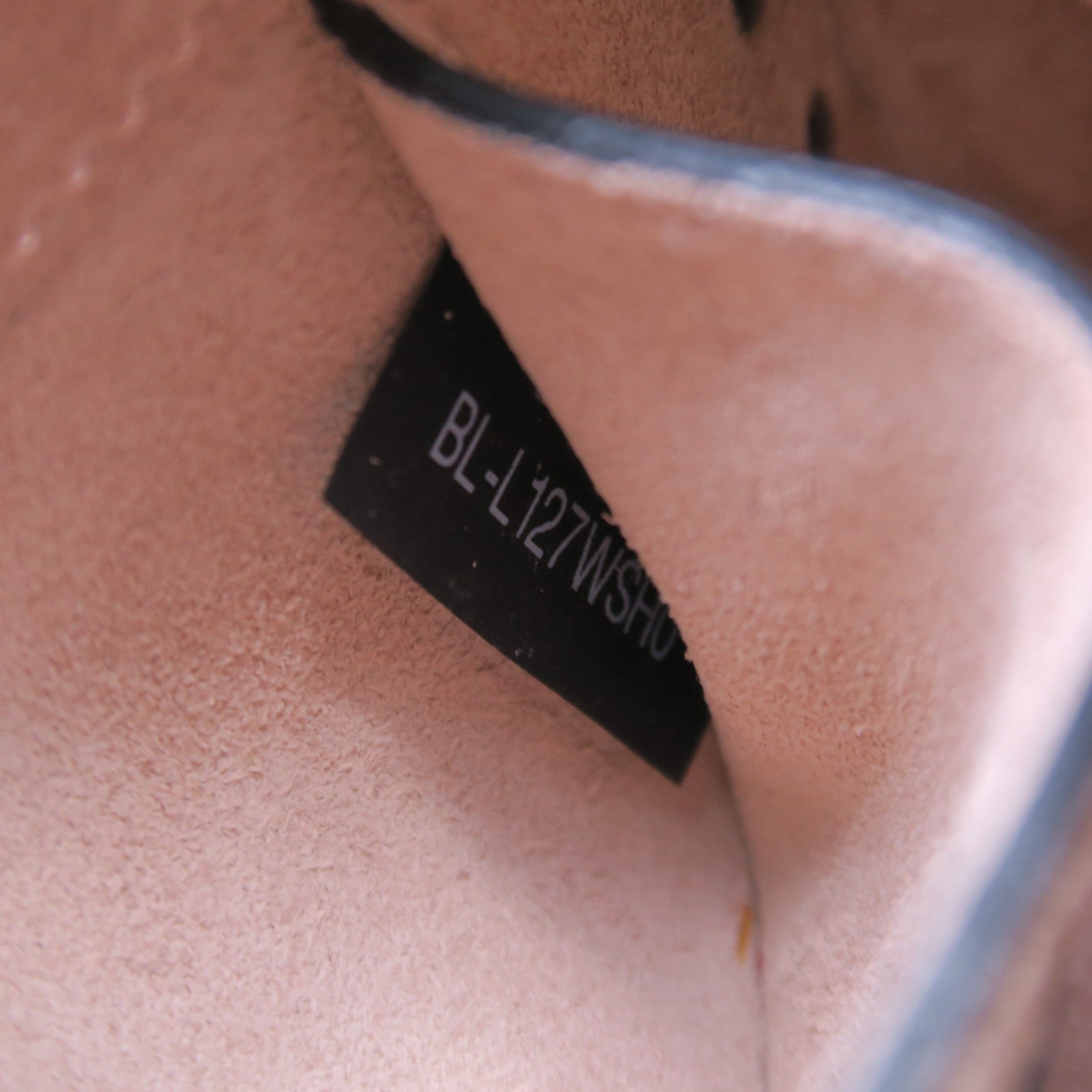 Valentino 牛皮皮革Shoulder Bag銀扣肩背袋粉紅色