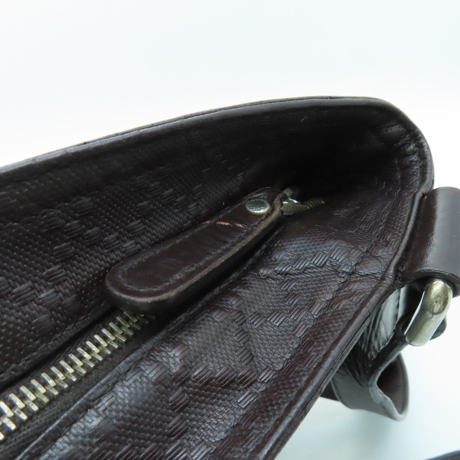 GUCCI 皮革Shoulder Bag銀扣肩背袋啡色