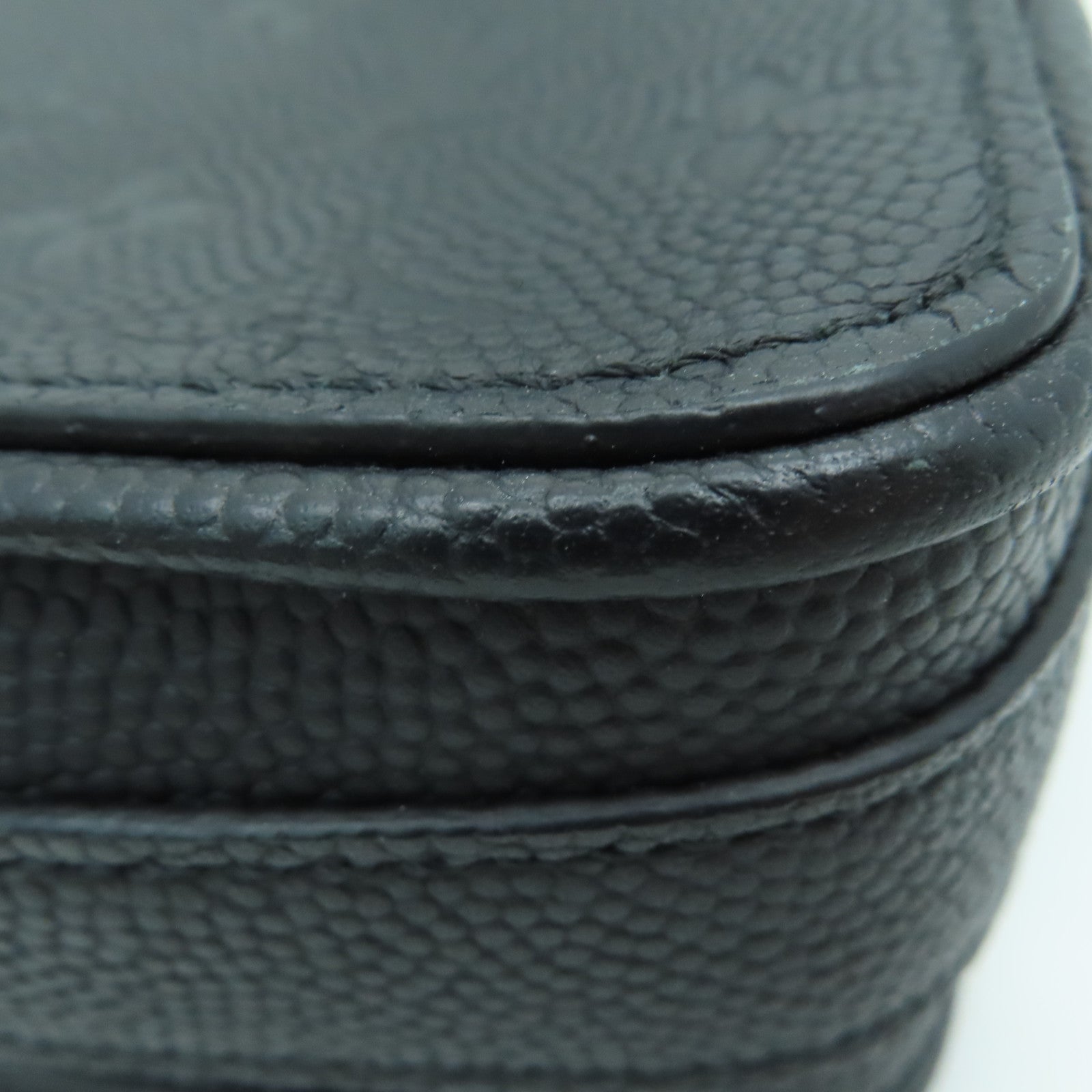 LOUIS VUITTON 【激减优惠】Monogram Empreinte LVXNBA Studio Messenger金扣肩背袋黑色