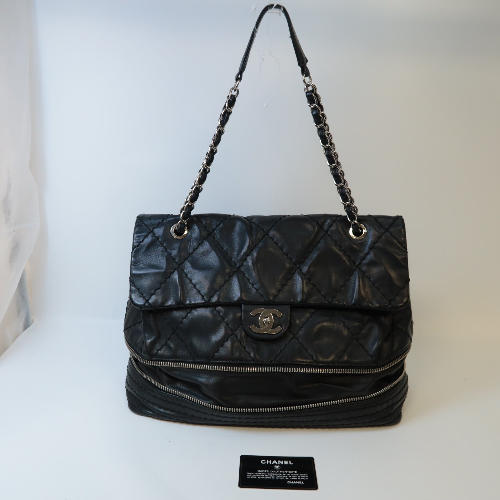 CHANEL 菱格牛皮皮革Shoulder Bag銀扣肩背袋黑色