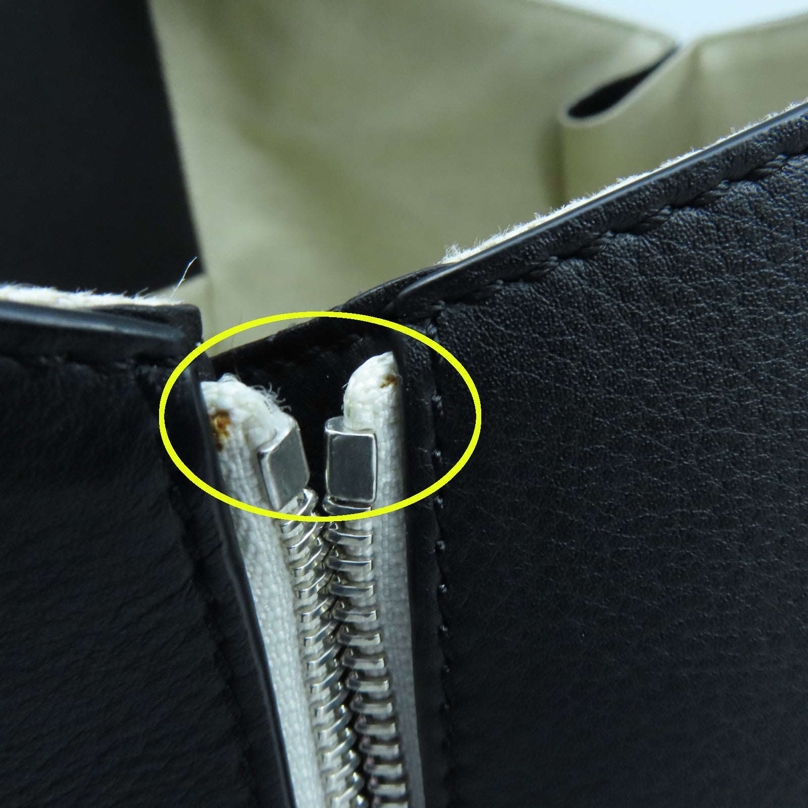 LOEWE 牛皮皮革Hammock銀扣手挽肩背兩用袋白色綠色黑色