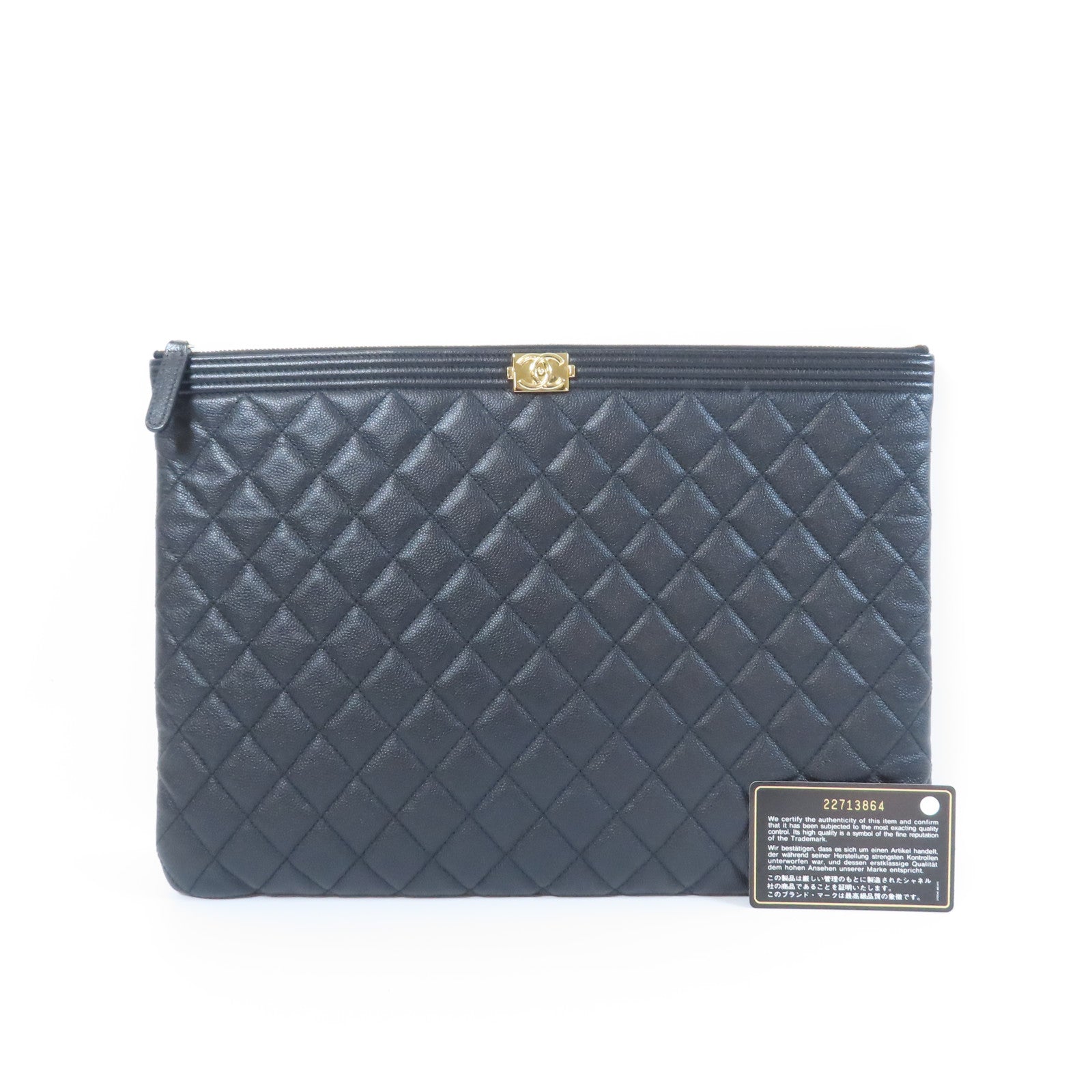 CHANEL 菱格Caviar皮革Pouch金扣手拿包黑色