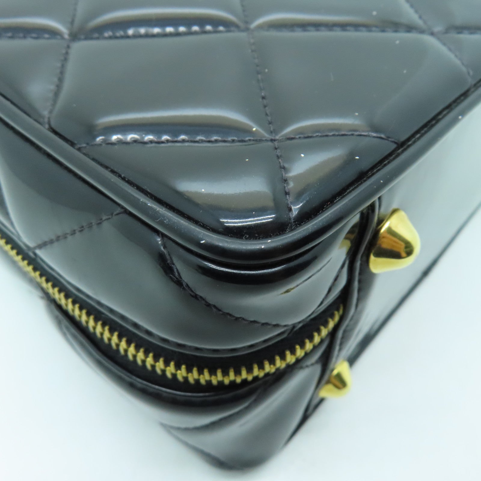 CHANEL 菱格漆皮皮革Chain Shoulder金扣链带肩背袋黑色