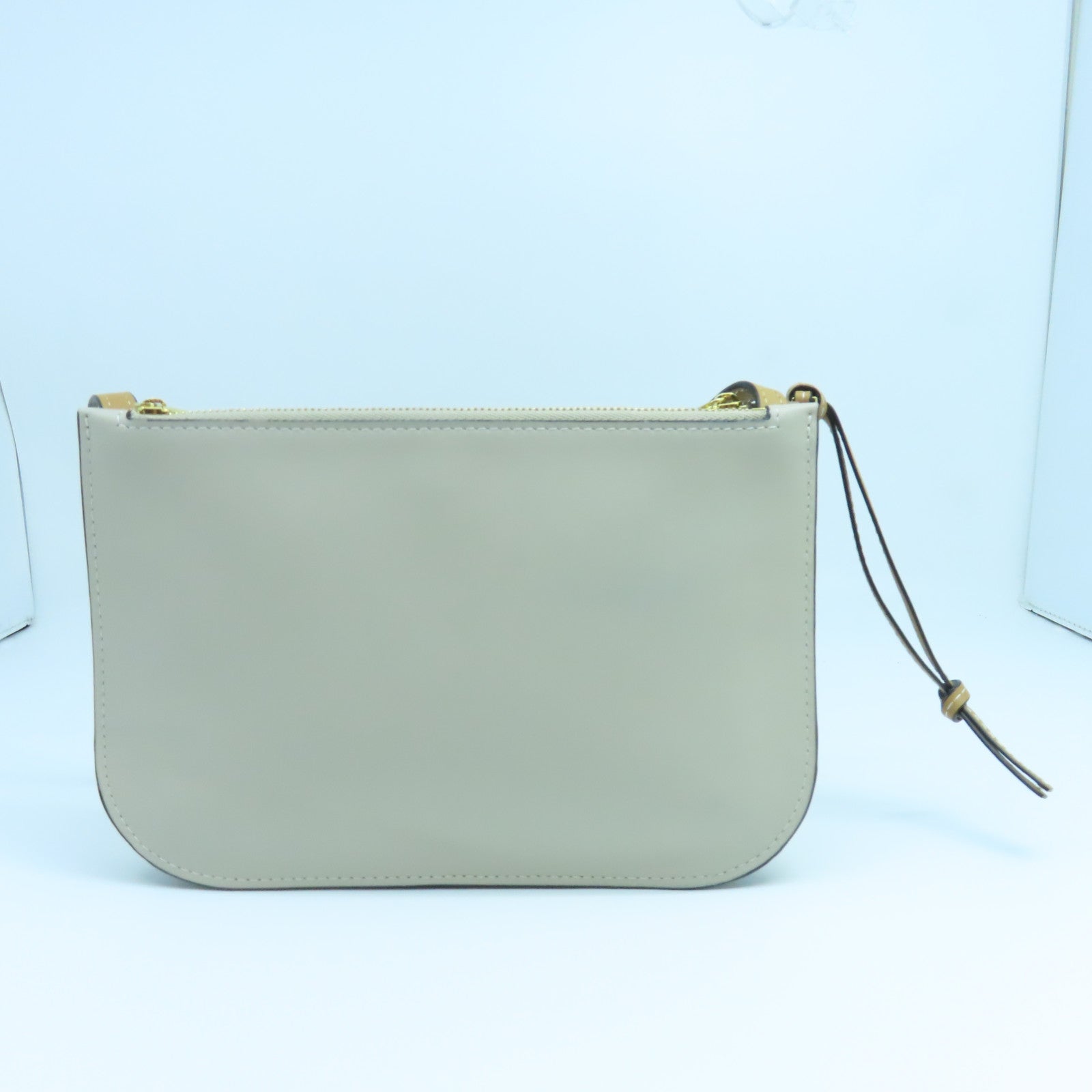 LOEWE 牛皮皮革Gate Double金扣肩背袋啡色