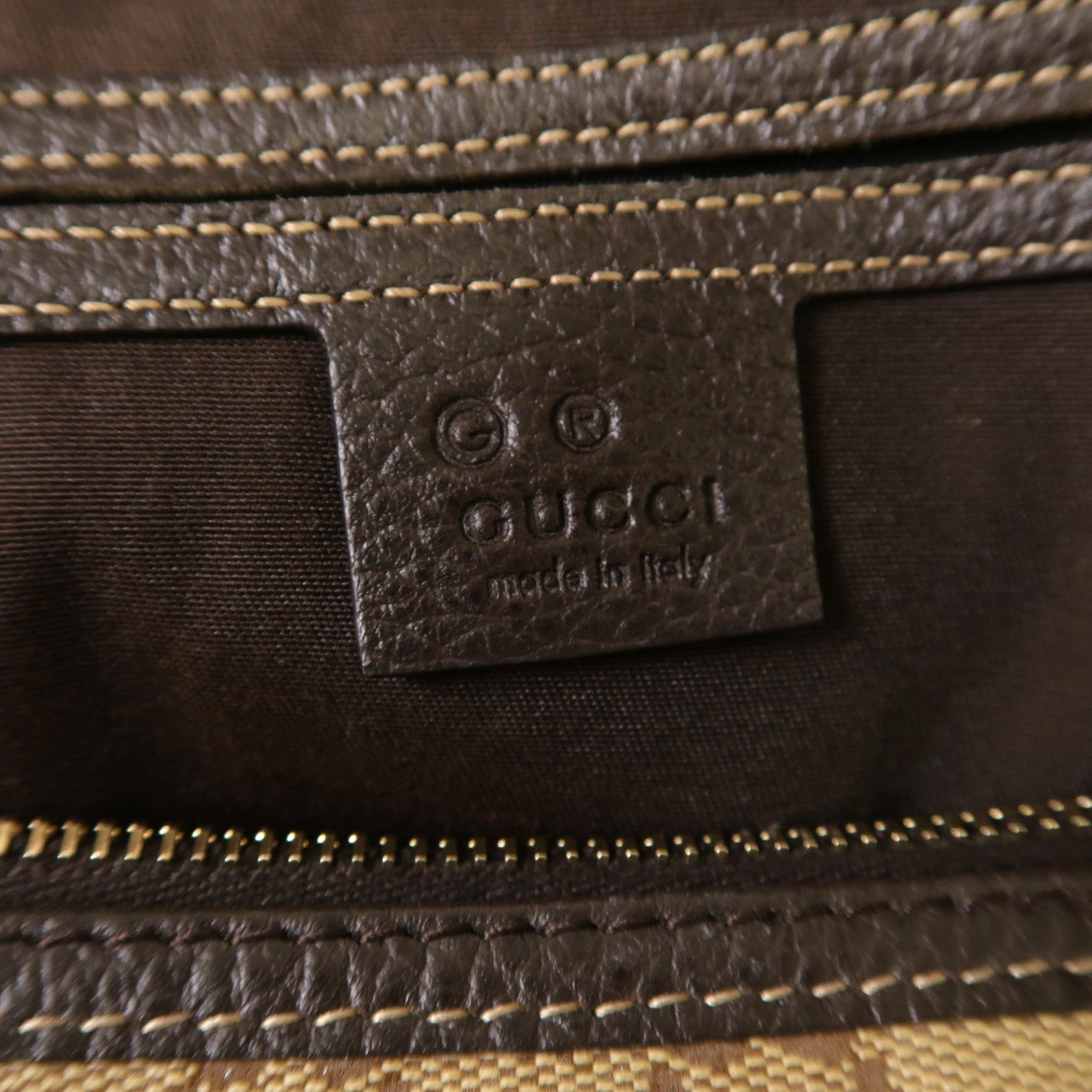 GUCCI 塗層帆布GG Crystal Joy Boston Bag金扣手挽袋啡色