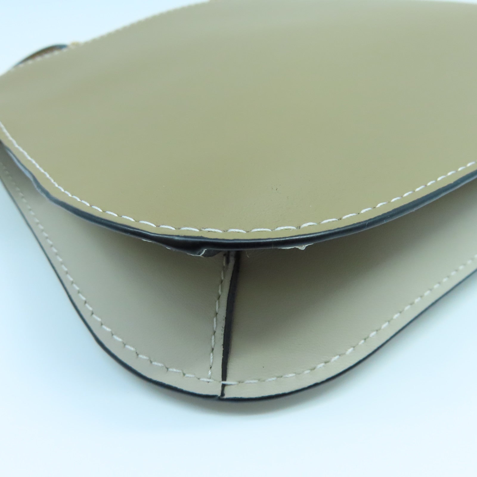 LOEWE 牛皮皮革Gate Double金扣肩背袋啡色