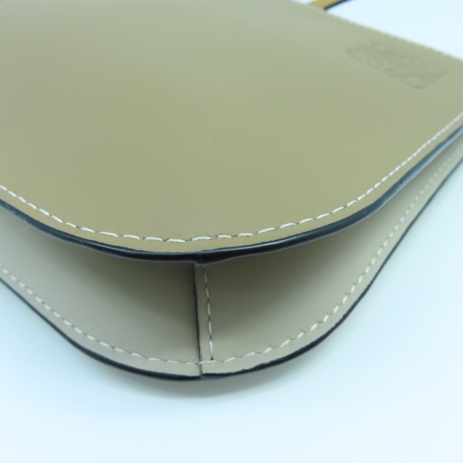LOEWE 牛皮皮革Gate Double金扣肩背袋啡色