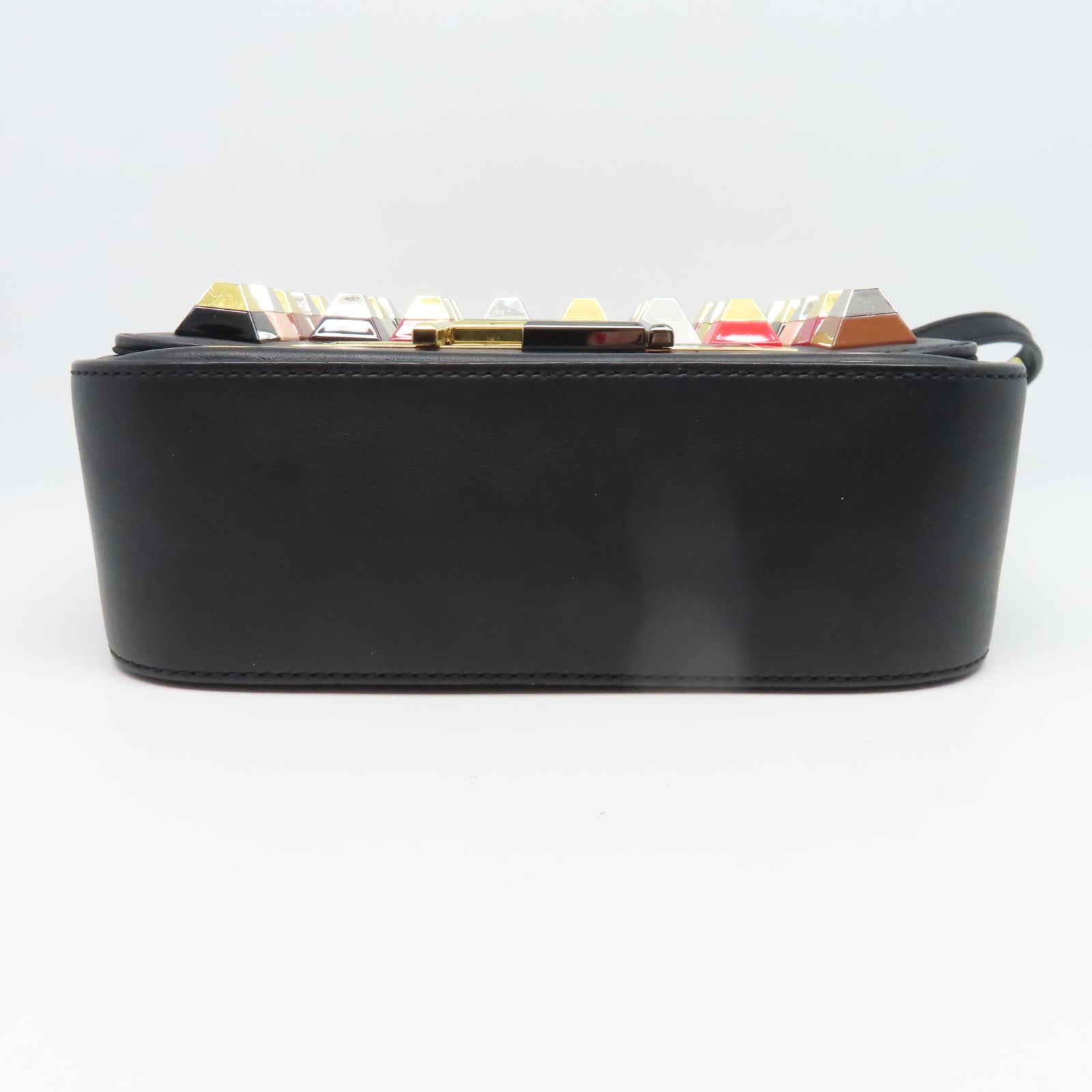 FENDI 牛皮皮革Peekaboo金扣肩背袋黑色/彩色