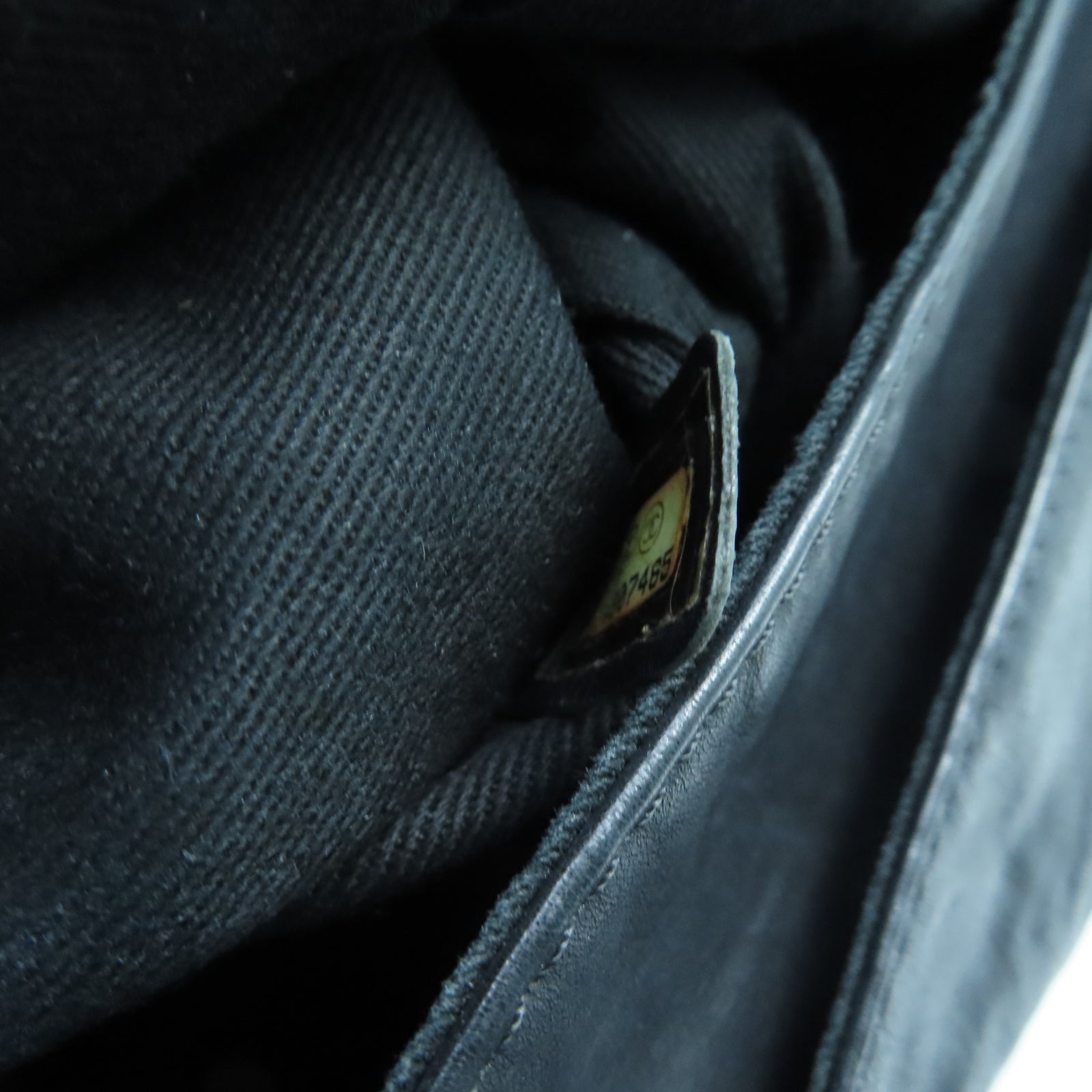 CHANEL 菱格羊皮皮革Chain Shoulder銀扣鏈帶肩背袋黑色