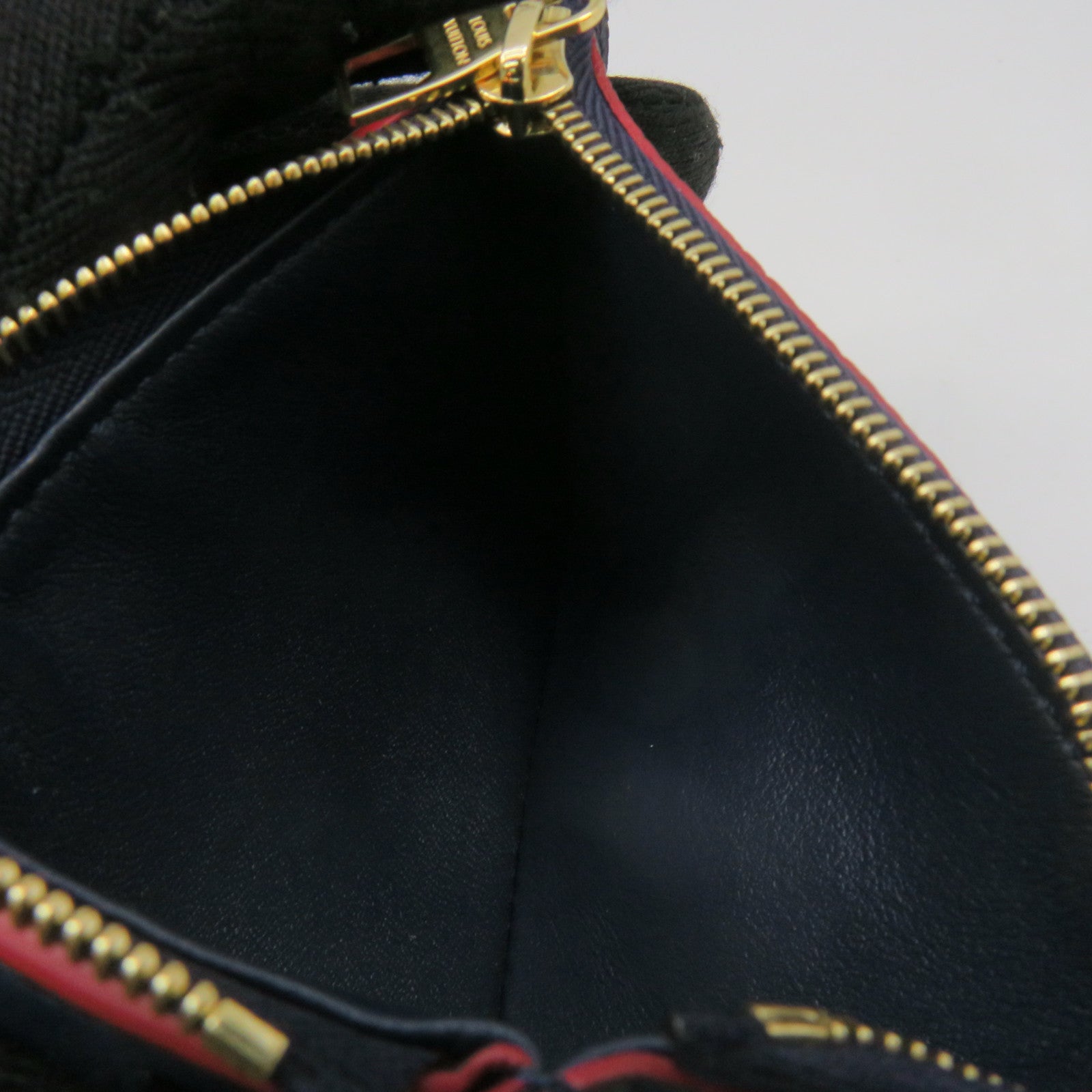LOUIS VUITTON 【激減優惠】Tourillon Capucines Short Wallet金扣短錢包寶藍色