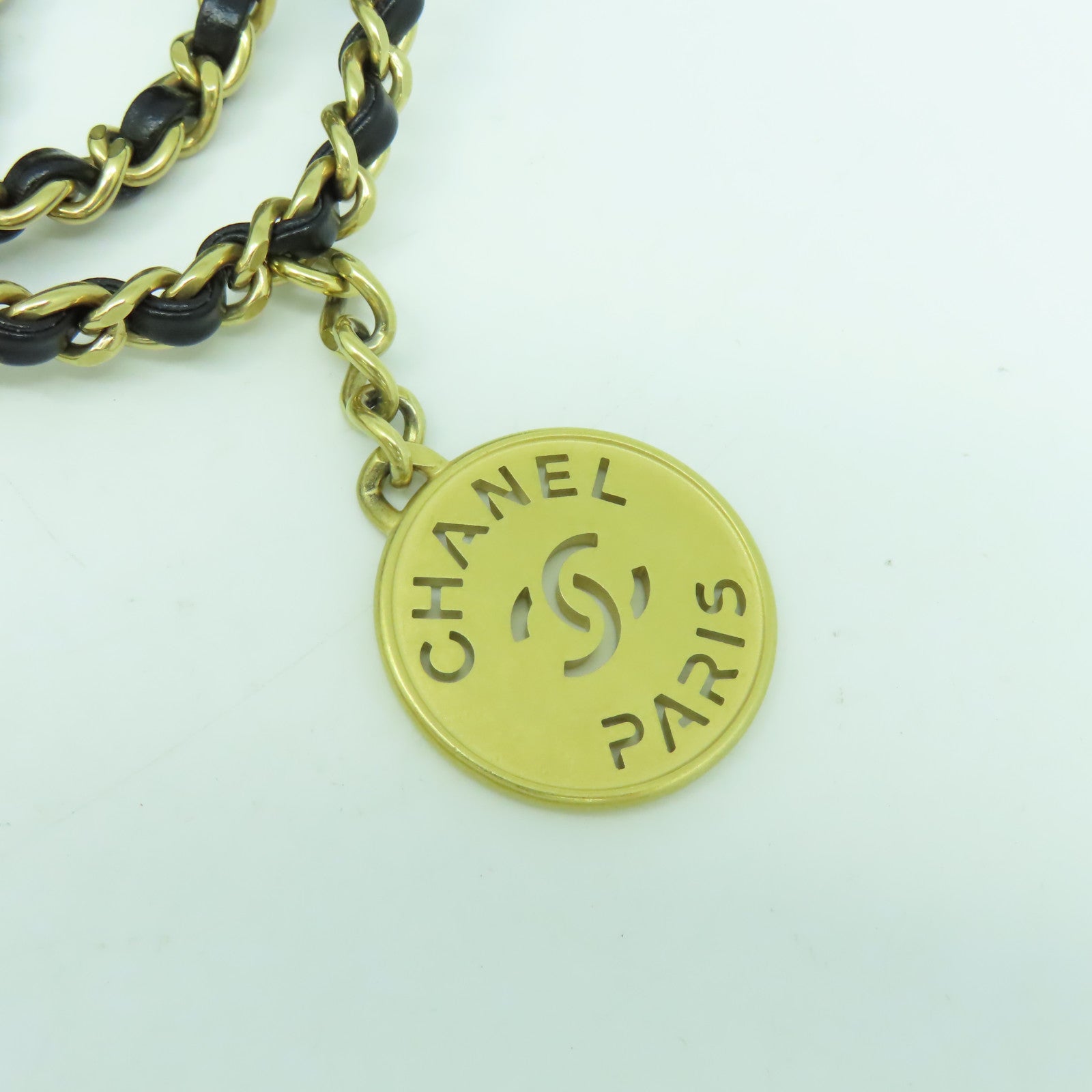 CHANEL 菱格牛皮皮革Mini 22金扣手挽肩背兩用袋黑色